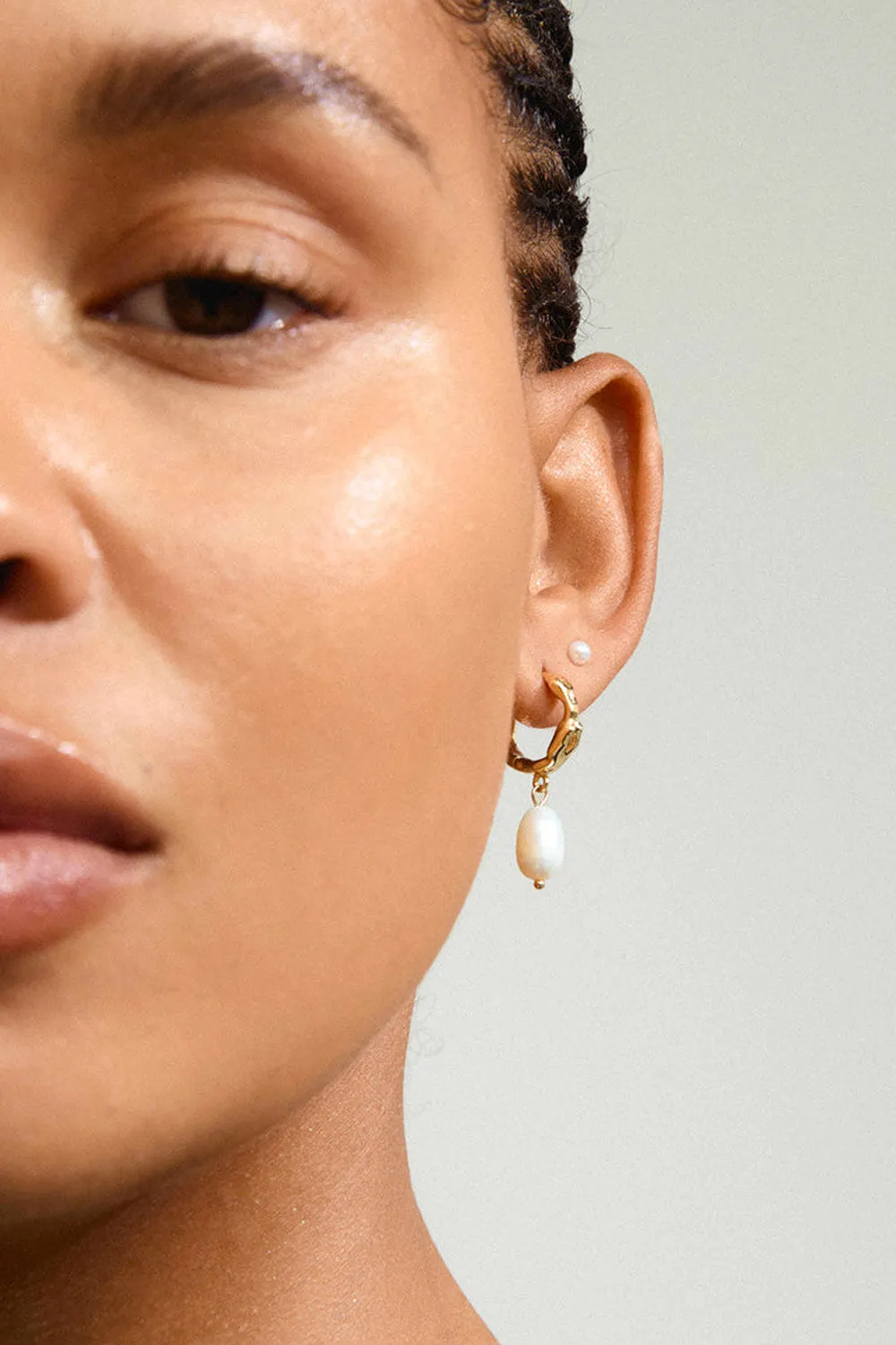 Jonne Gold | Set of 2 Pearl Earrings