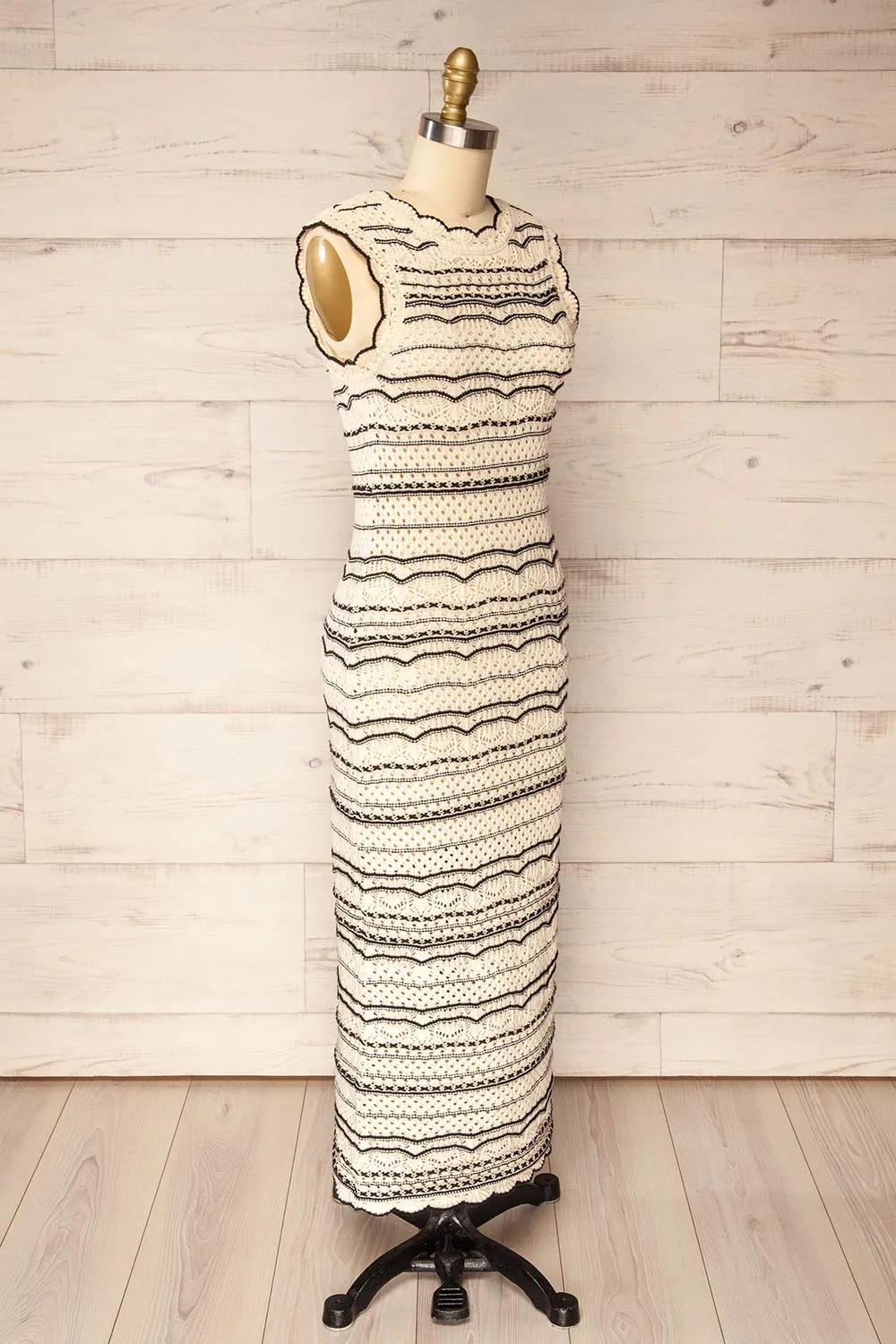 Kande | Long Fitted Striped Crochet Dress
