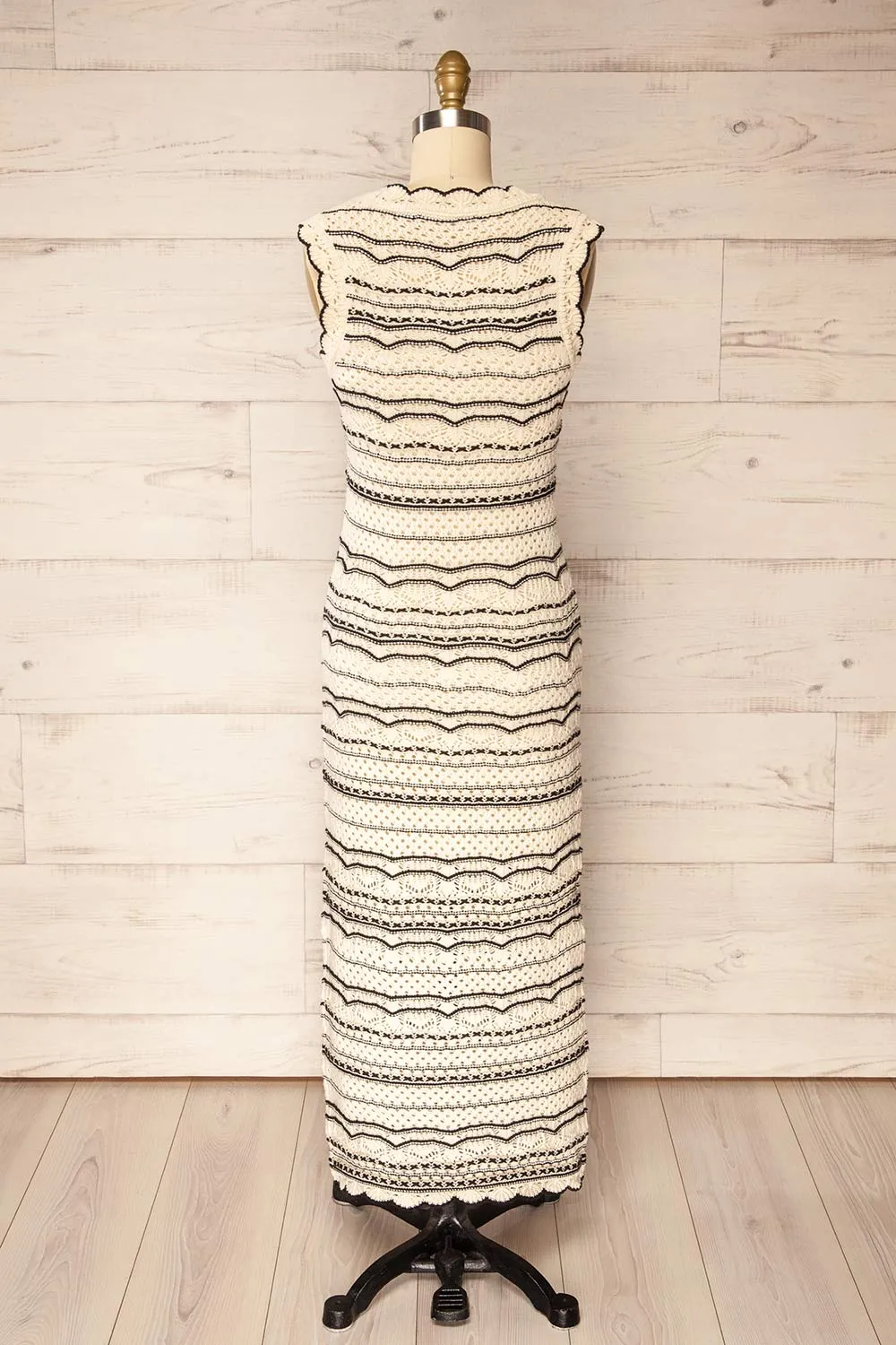 Kande | Long Fitted Striped Crochet Dress