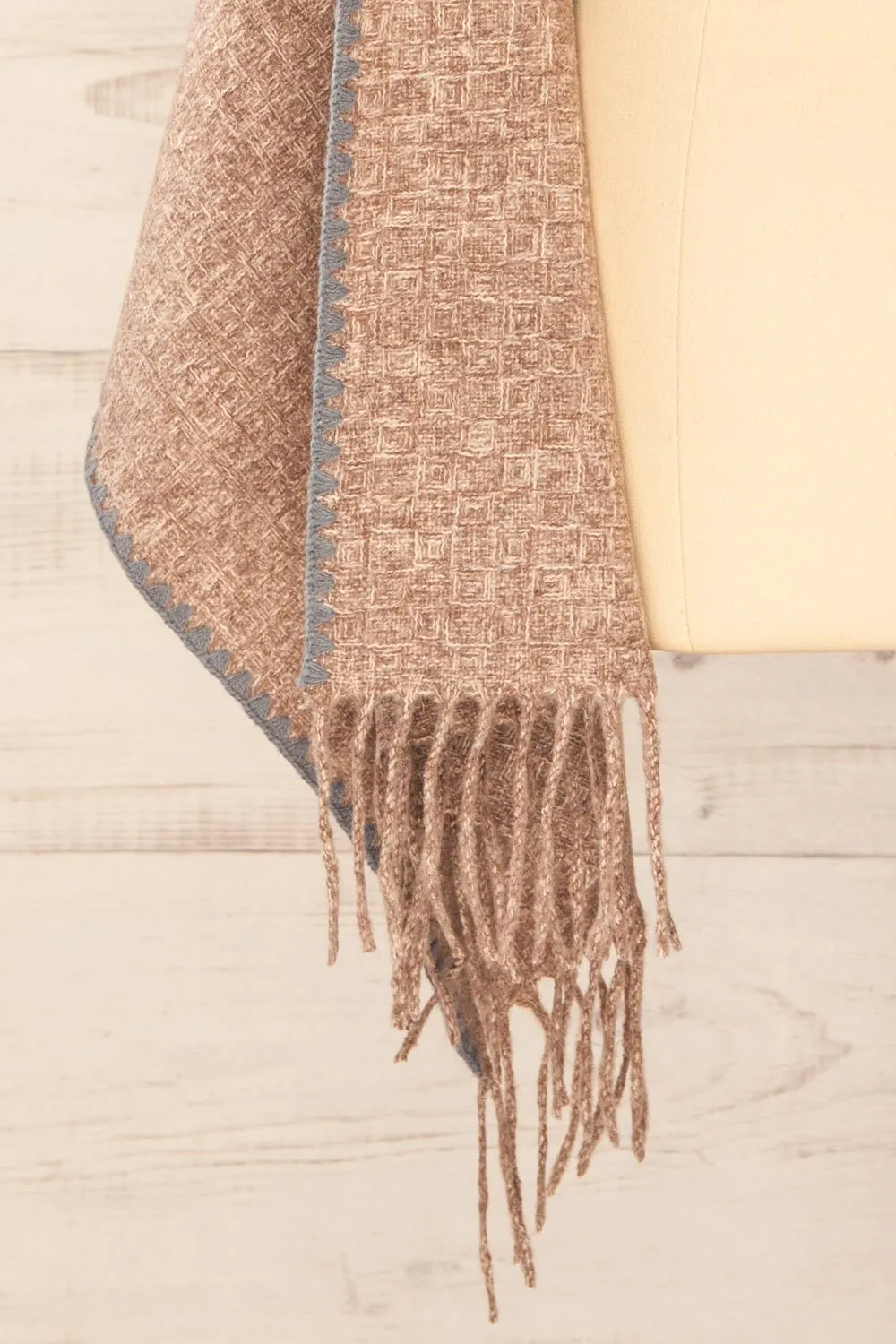 Kaspiysk Taupe | Woven Scarf w/ Grey Trim
