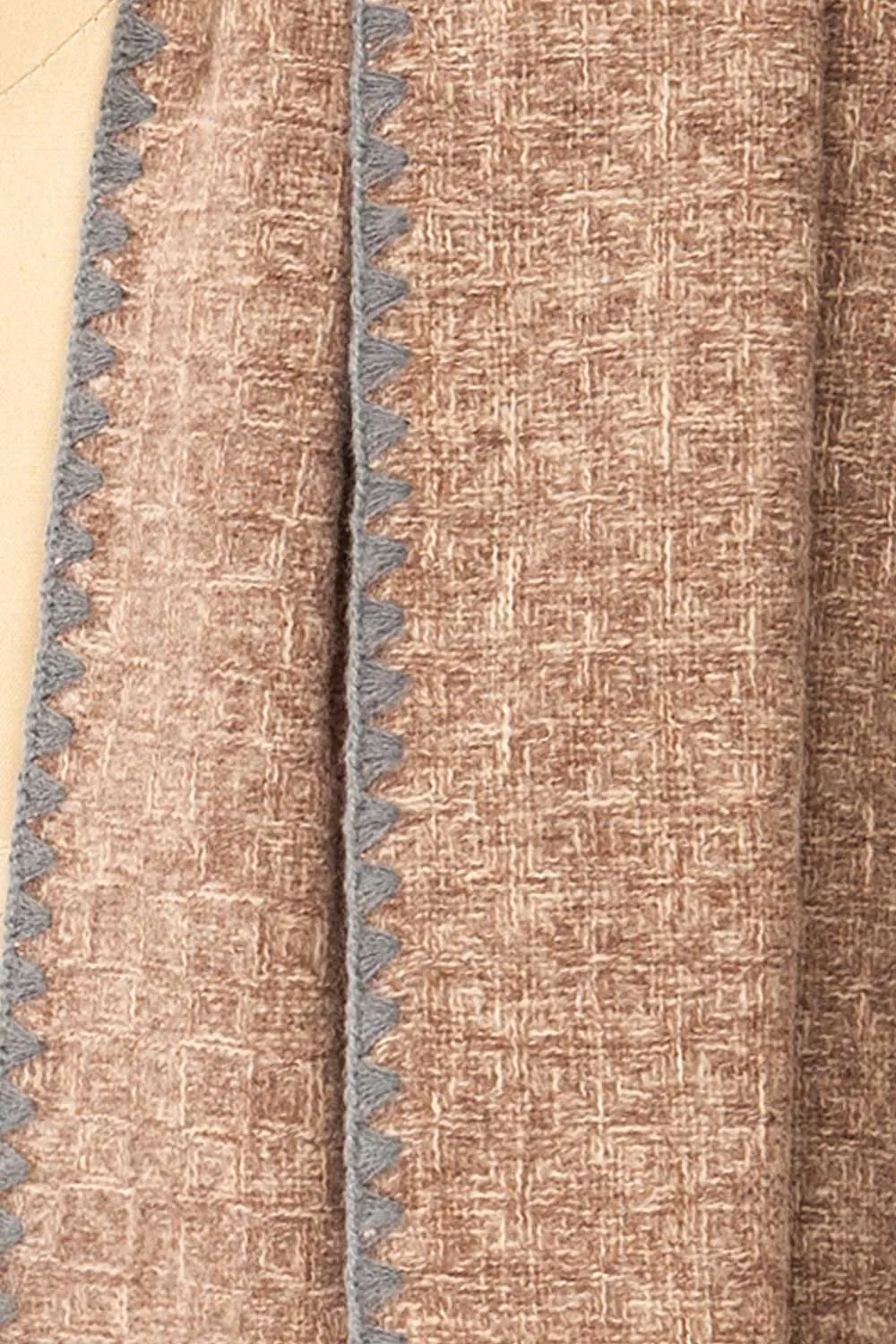 Kaspiysk Taupe | Woven Scarf w/ Grey Trim