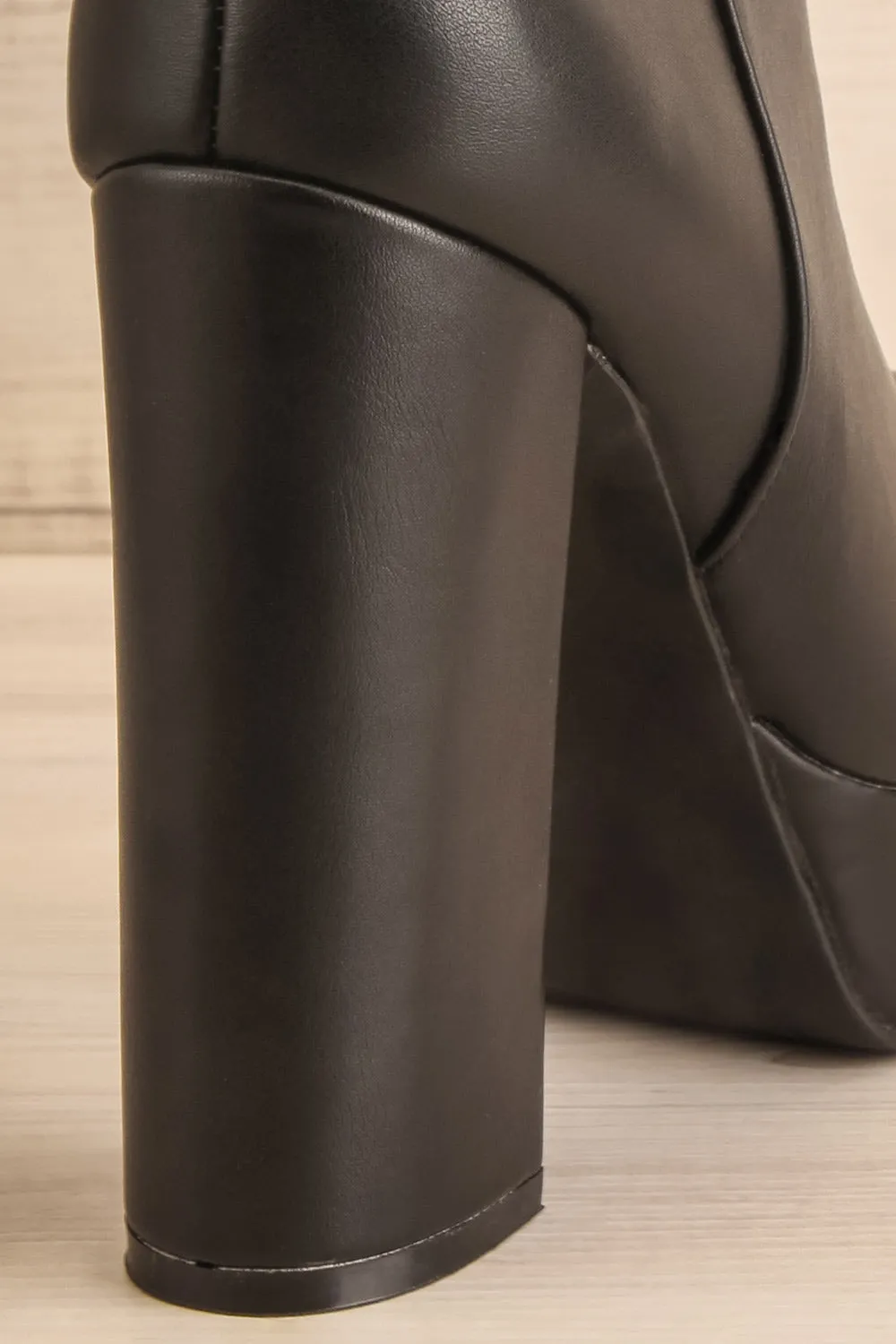 Kaylean | Black Platform Heeled Ankle Boots