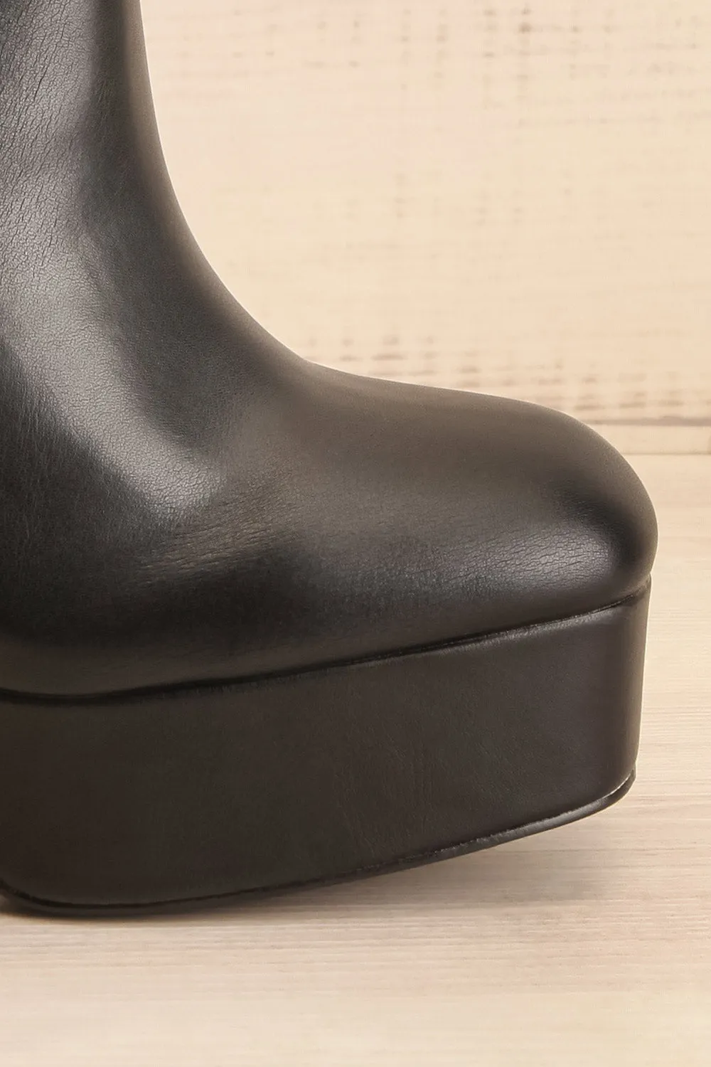 Kaylean | Black Platform Heeled Ankle Boots