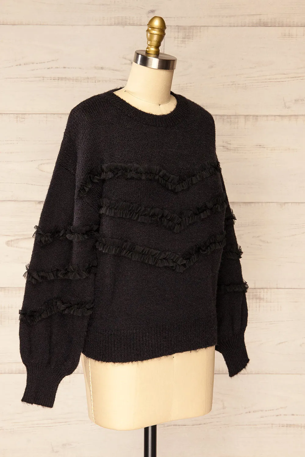 Kemperbad | Black Knit Sweater w/ Ruffles