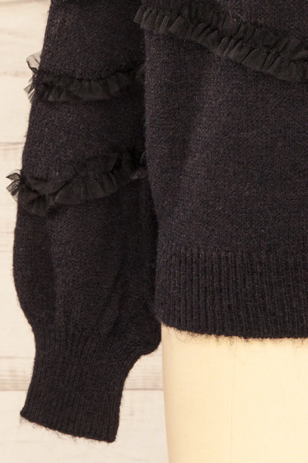 Kemperbad | Black Knit Sweater w/ Ruffles