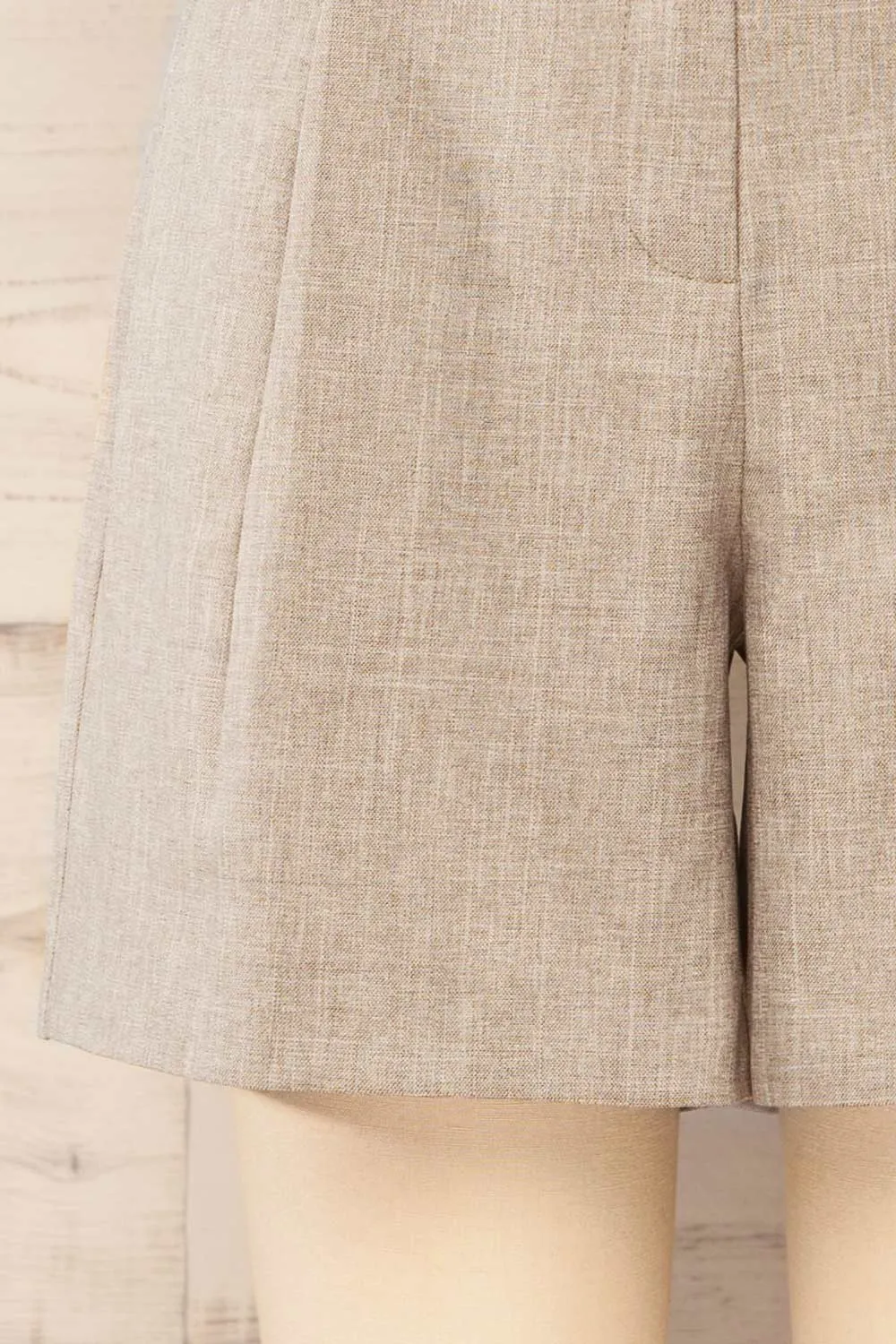 Kunga Grey | High-Waisted Shorts w/ Pockets
