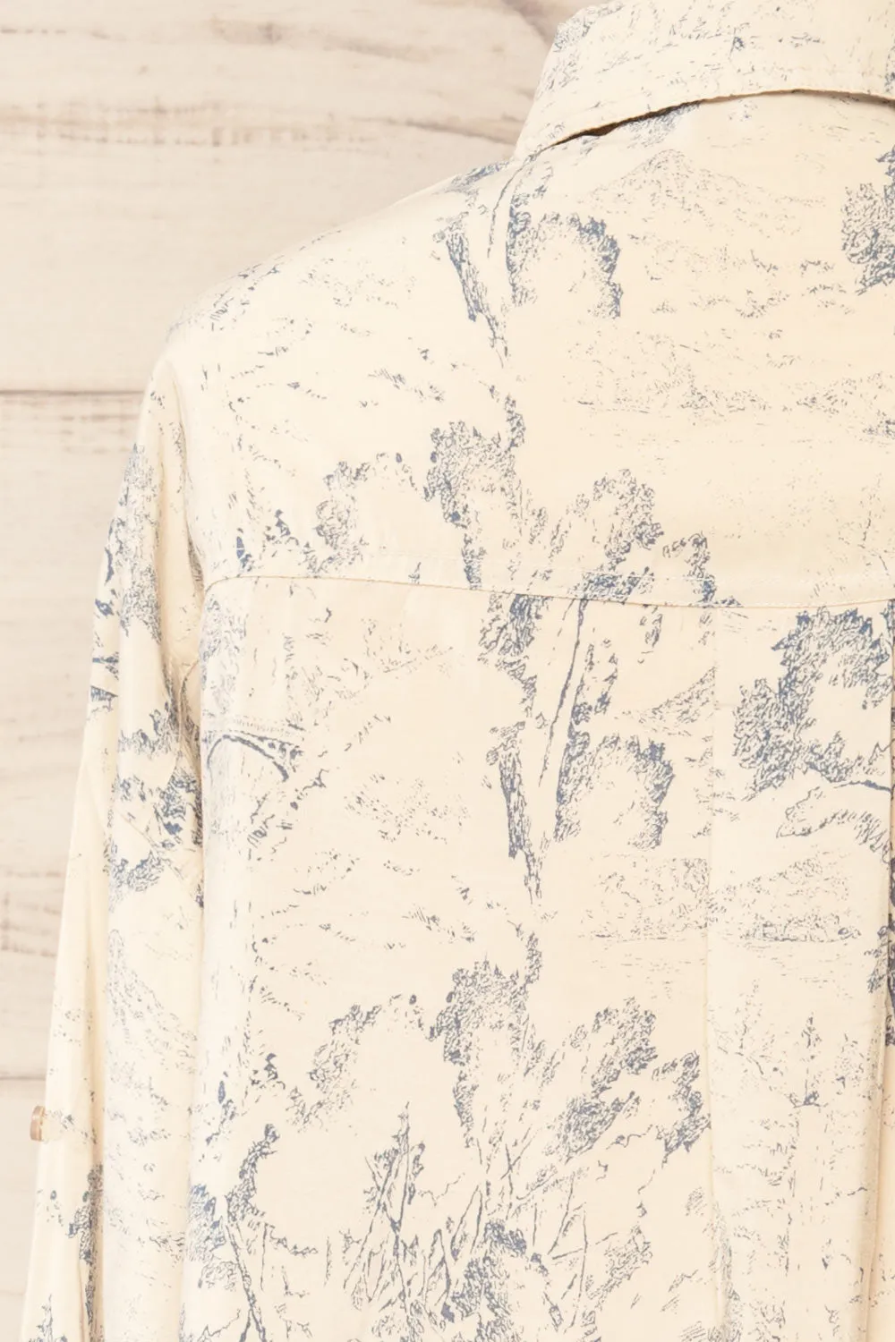 Kythrea | Blouse w/ Blue Vintage Print