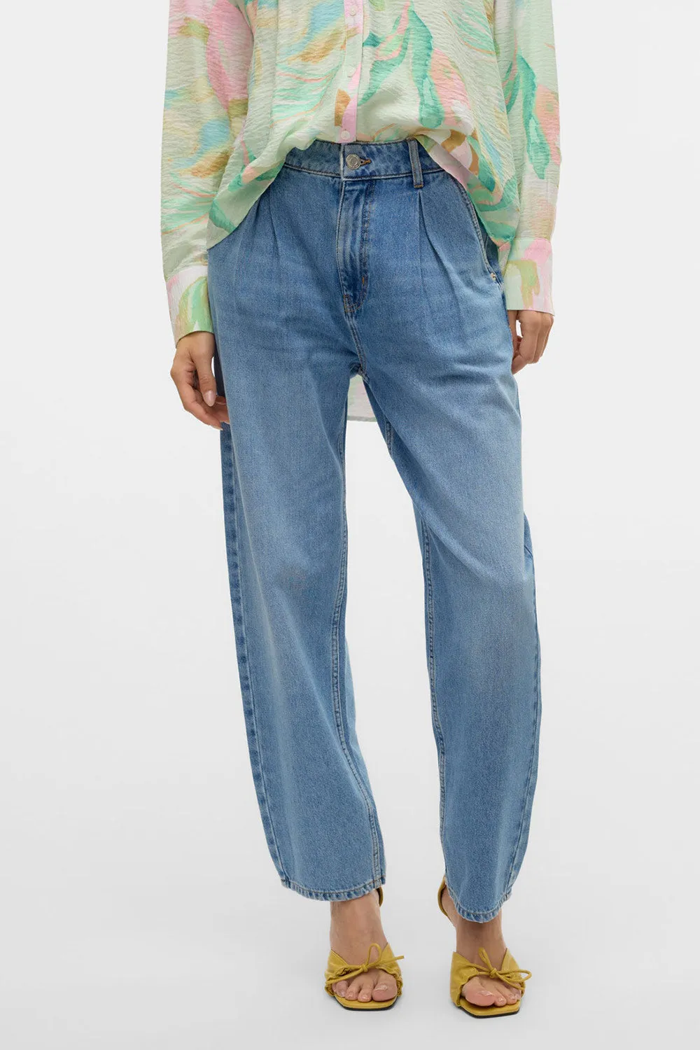 Landruk | High-Waisted Straight Leg Jeans