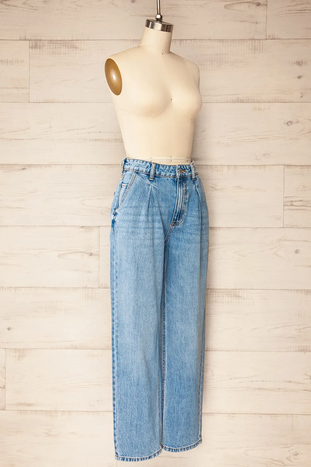 Landruk | High-Waisted Straight Leg Jeans