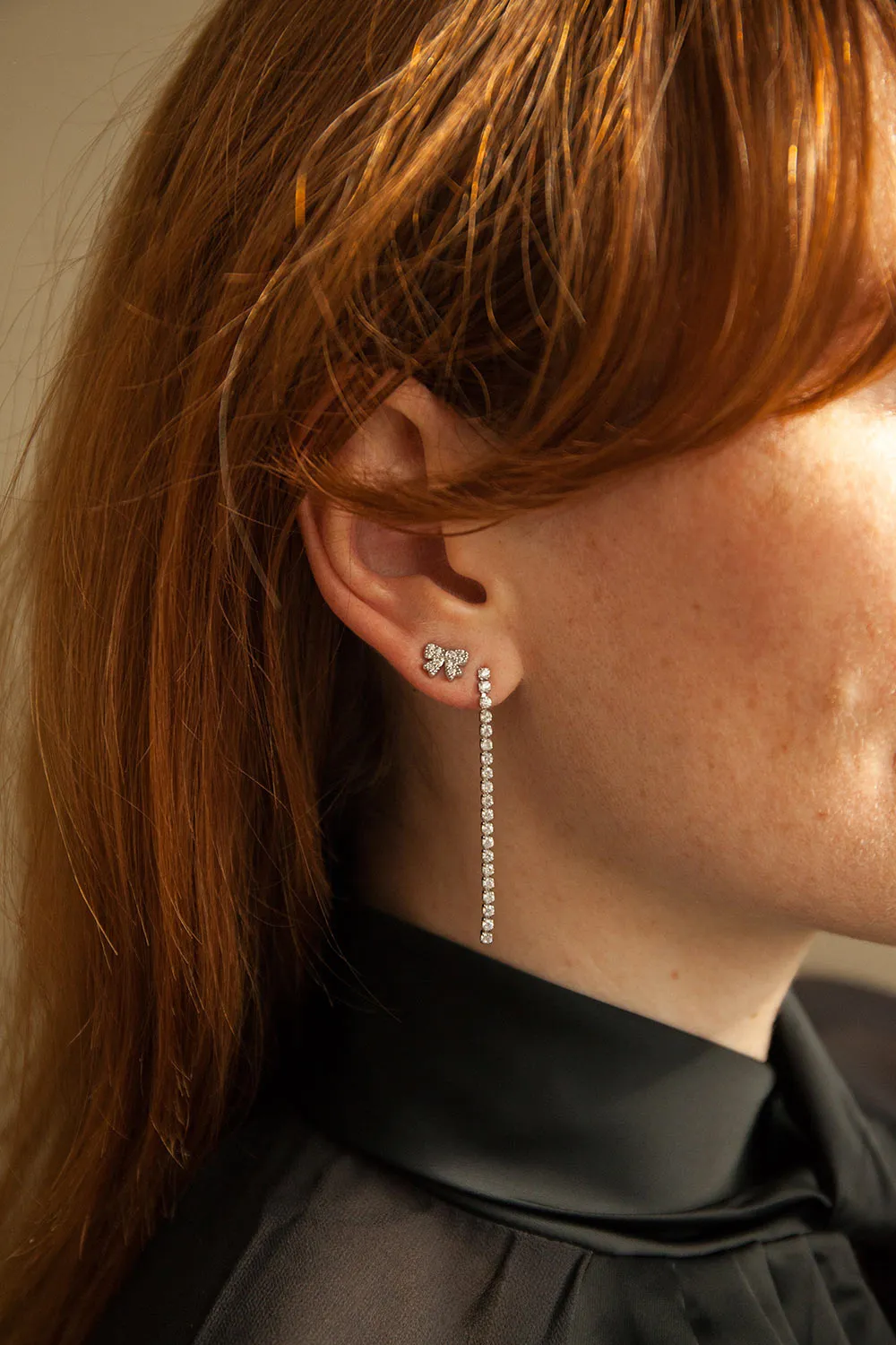 Lonlon | Bow Stud Earrings w/ Crystals