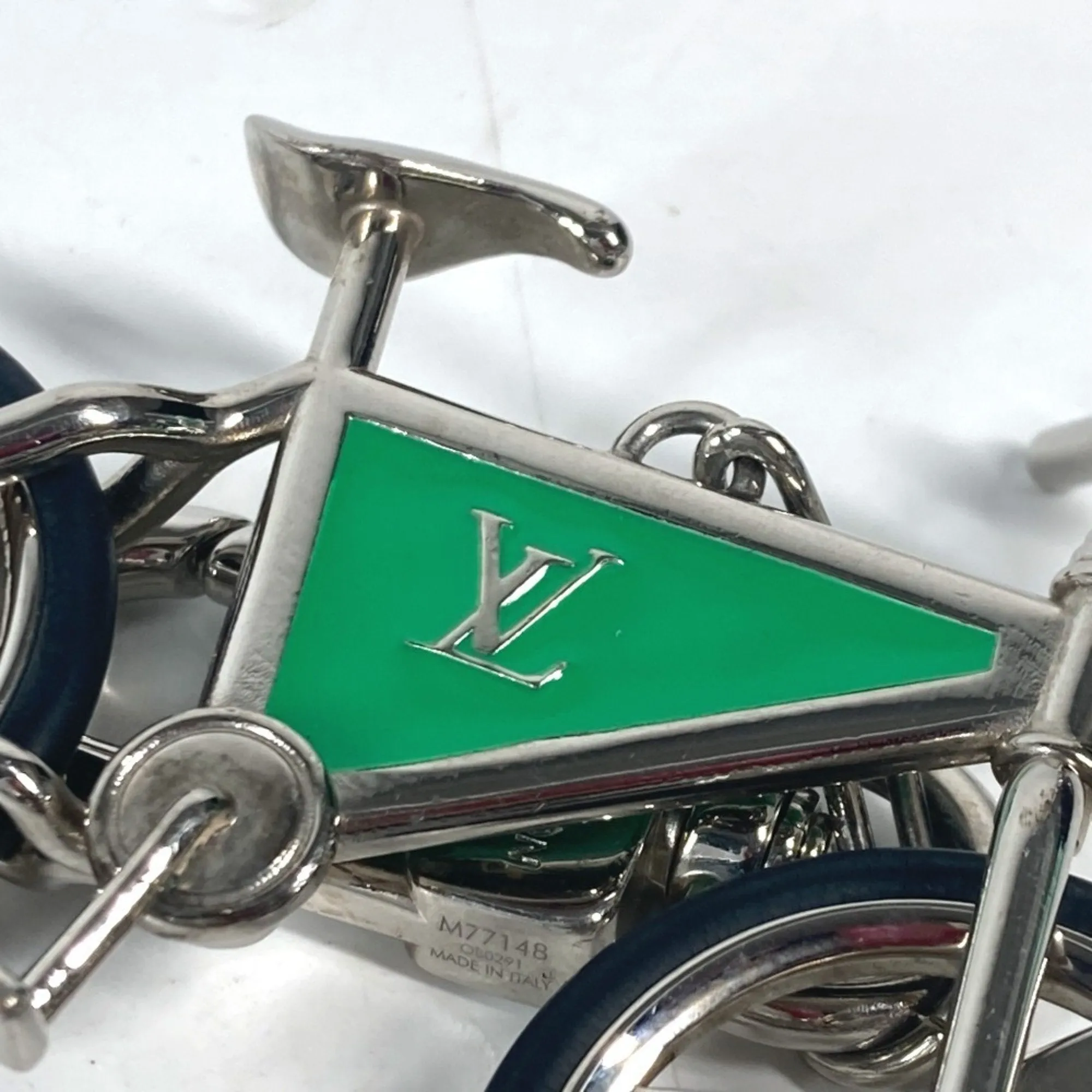 Louis Vuitton Monogram Monogram Monogram Keyring (Pre-Owned)