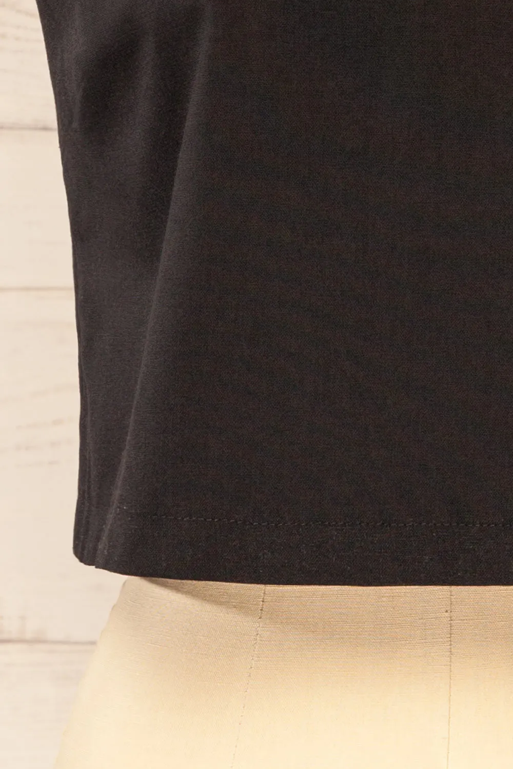Lukla Black | Cropped Linen Tank Top