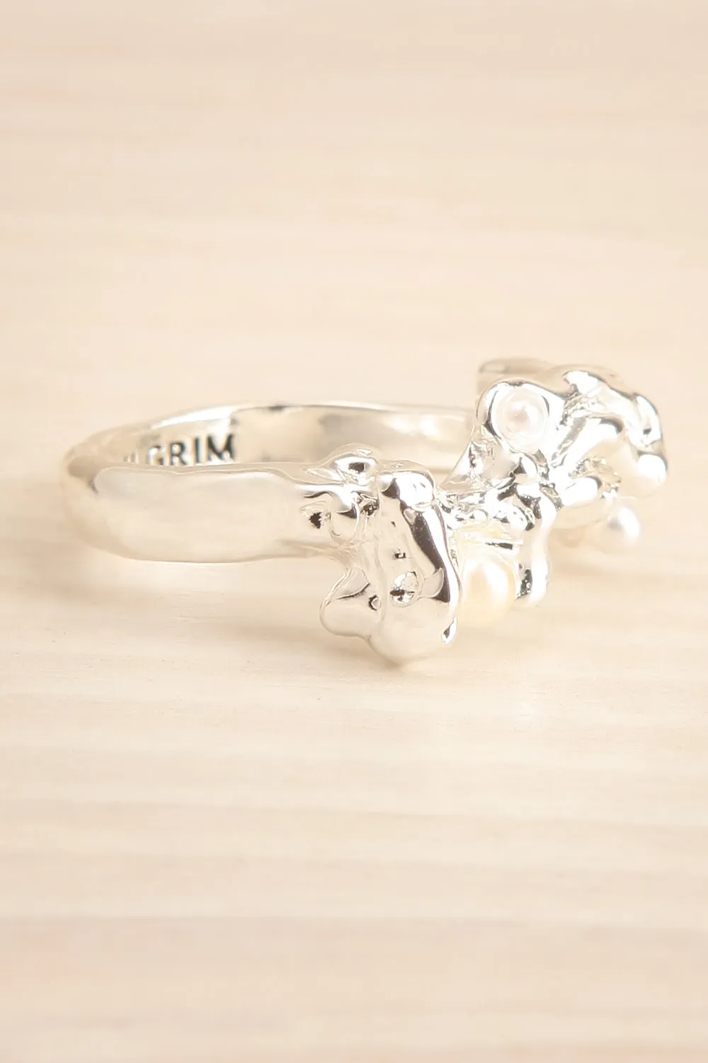 Luzenac Silver | Organic Ring w/ Glass Beads