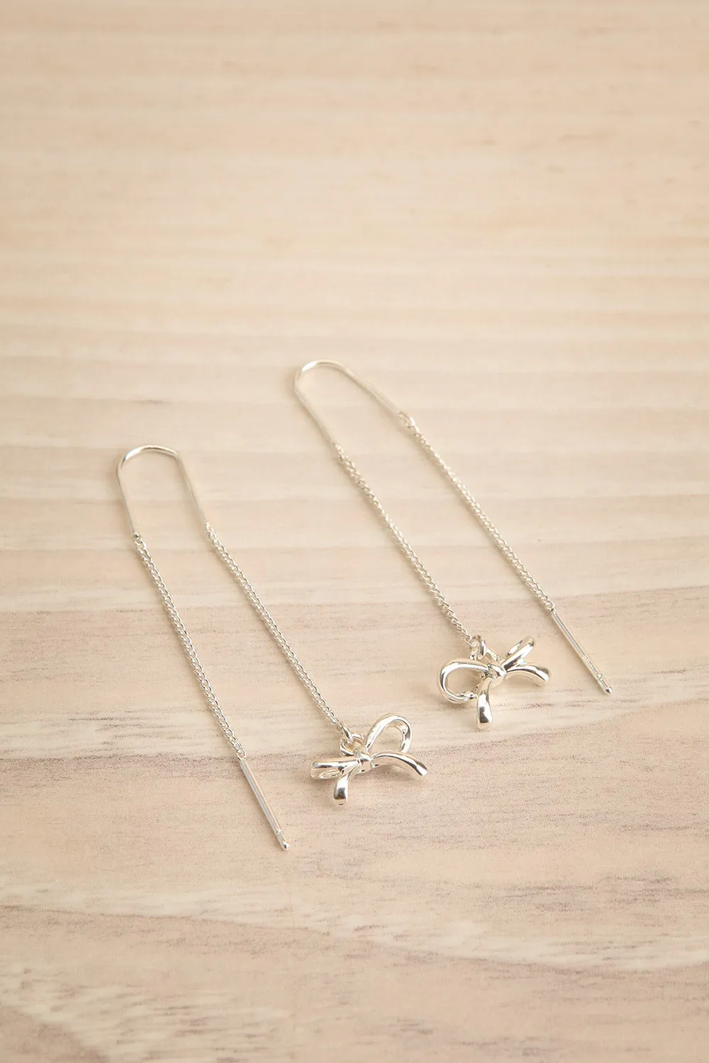 Lysandra Silver | Thread Through Earrings w/ Bow