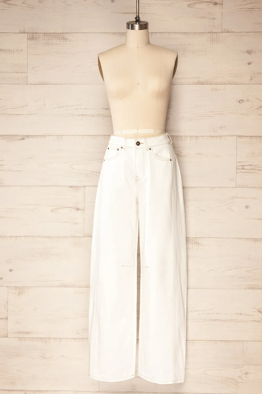 Mabutsane | High-Waisted White Jeans