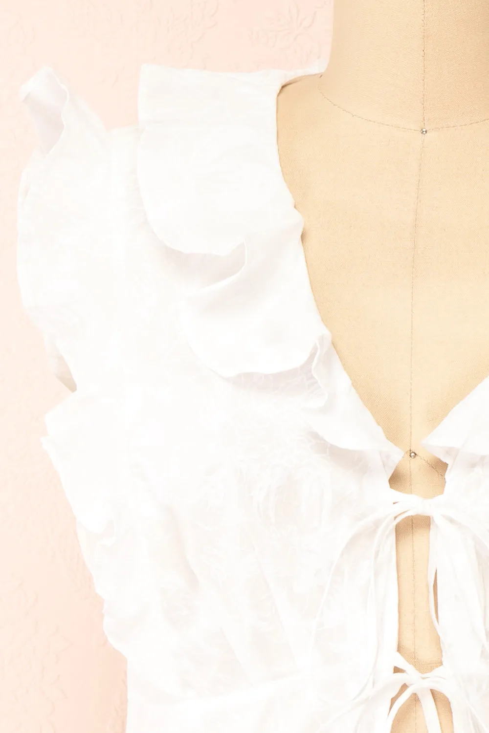 Minjae | White Sleeveless Top w/ Ruffles