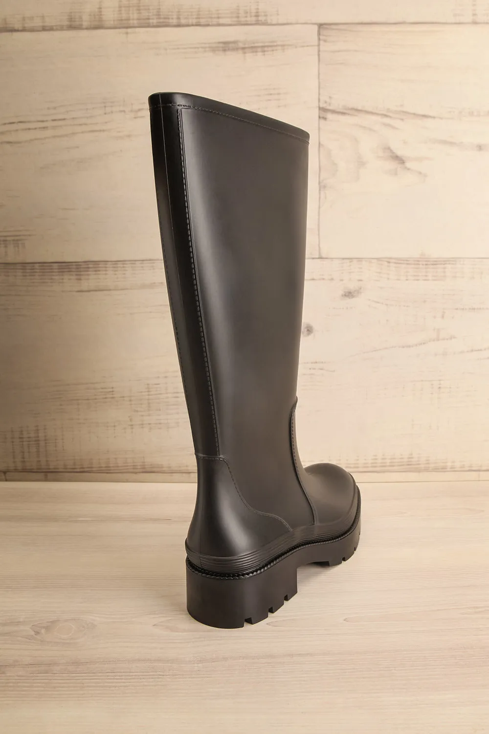 Mzuzu | Matte Black Rain Boots