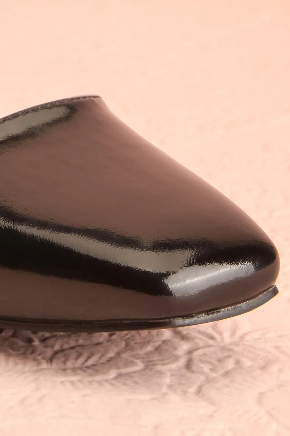Nycole Black | High-Heels w/ Ankle Strap
