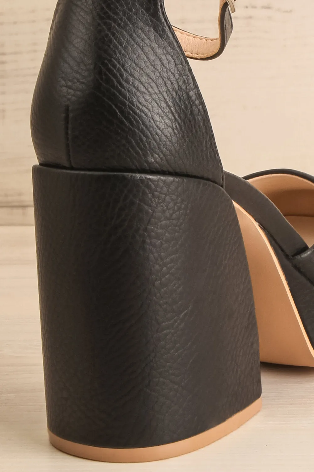Oslaux Black | High-Heeled Platform Shoes