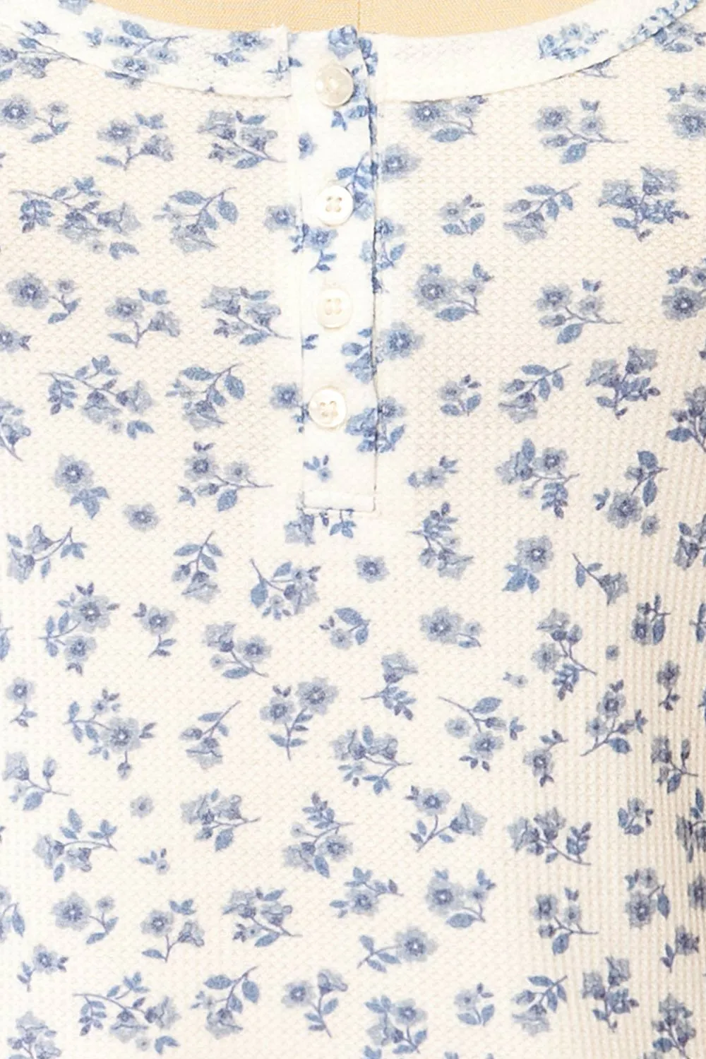 Pesza | Long-Sleeved Blue Floral Top