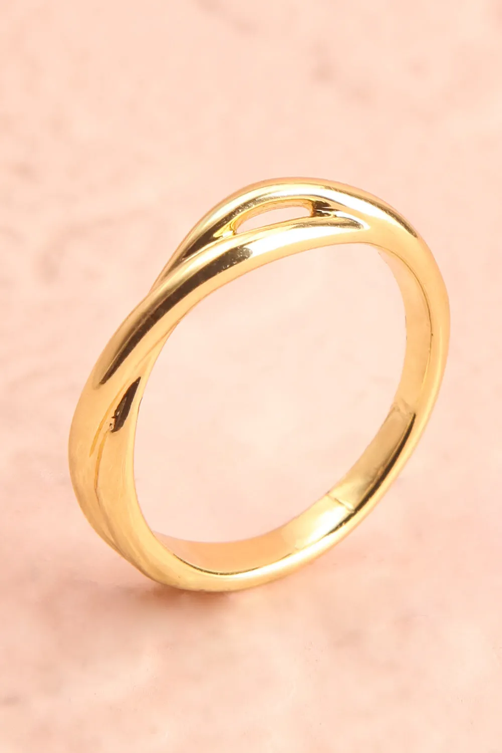 Pigeon | Set of 3 Golden Rings