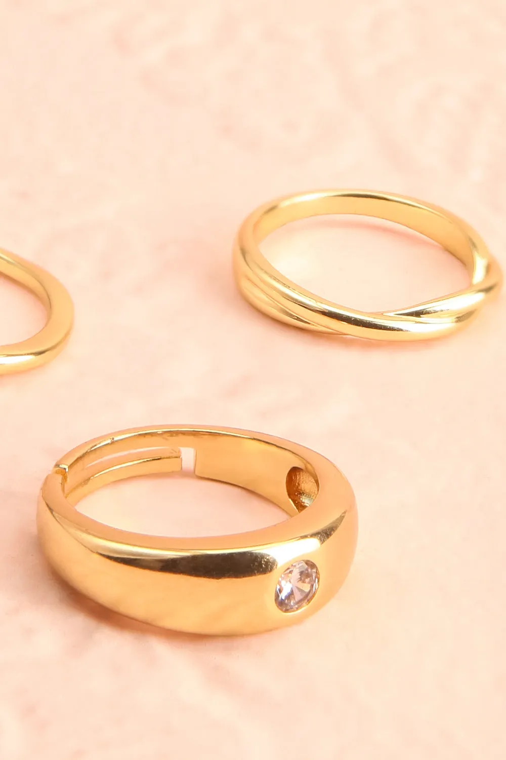 Pigeon | Set of 3 Golden Rings