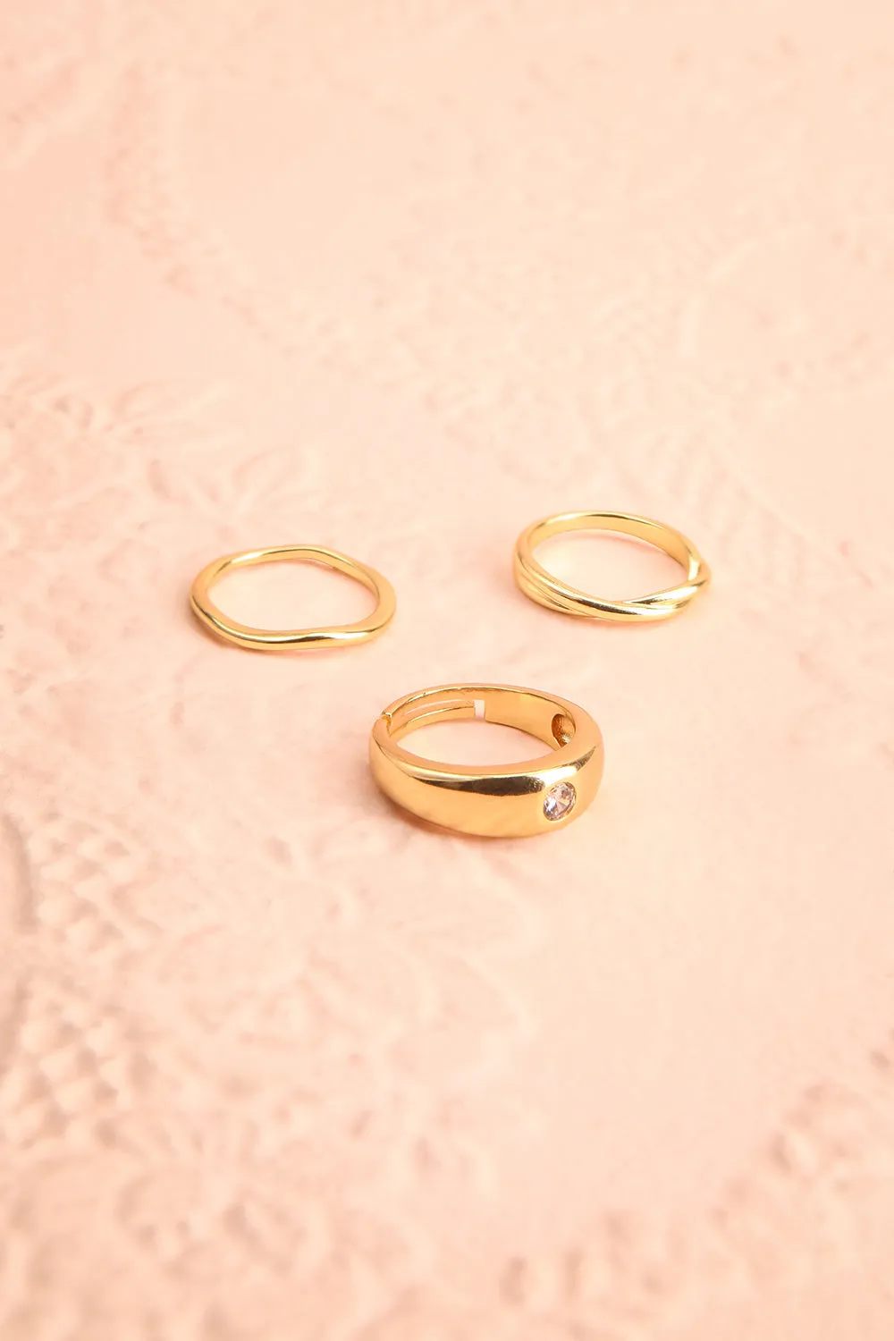 Pigeon | Set of 3 Golden Rings