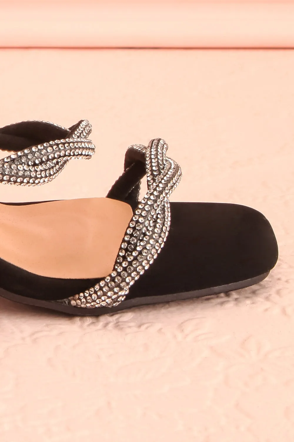 Prairie Black | Strappy Mid Heel Suede Sandals w/ Crystals