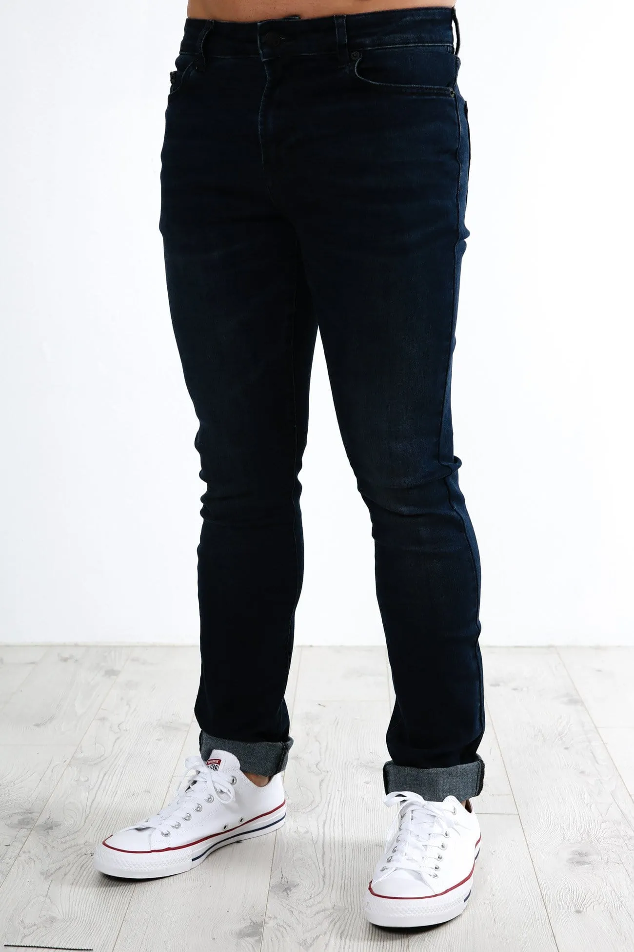 R2 Slim & Narrow Jean Curbside Blue