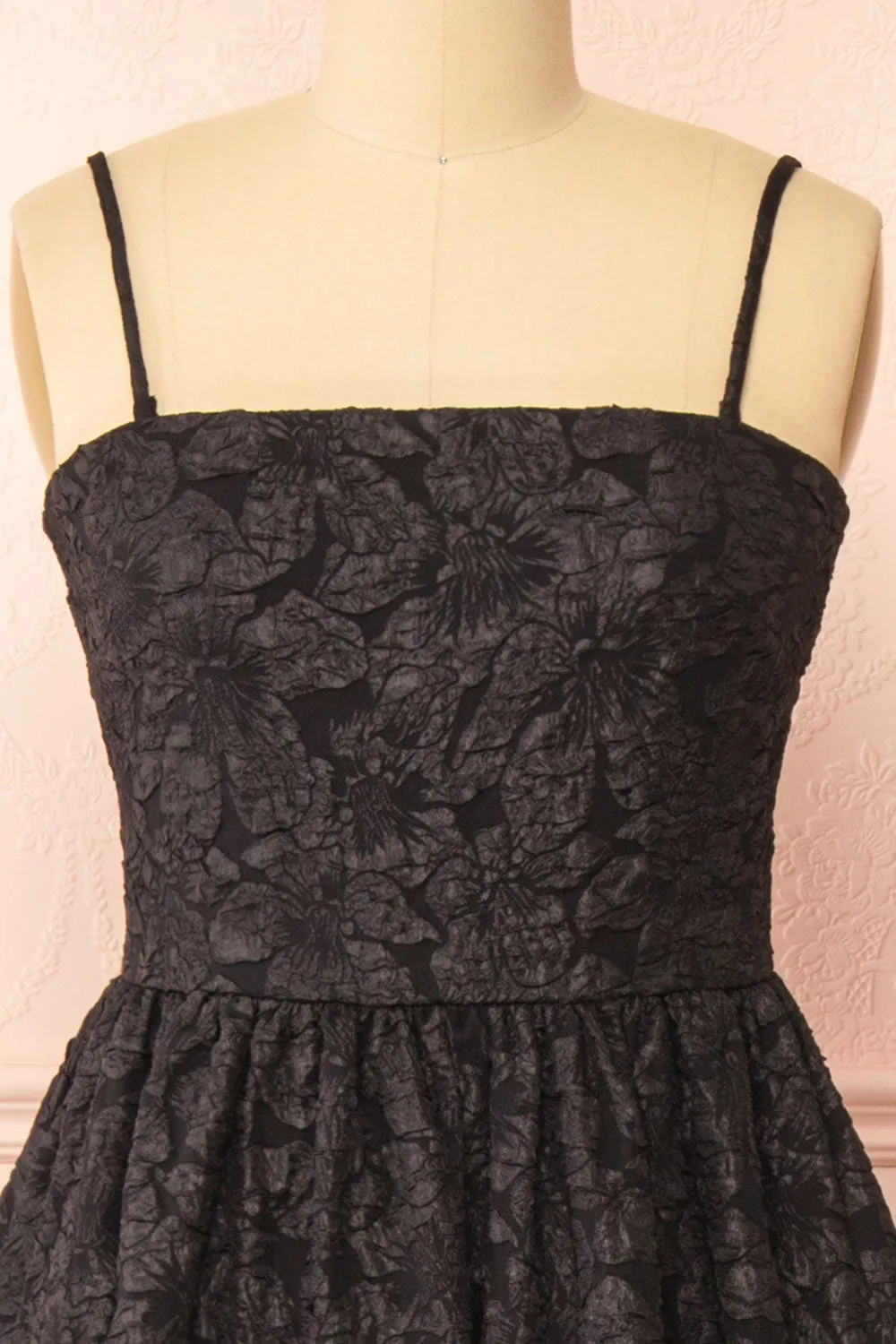 Reyna Black | Long Textured Floral Dress