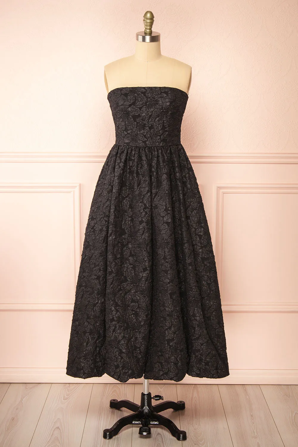 Reyna Black | Long Textured Floral Dress