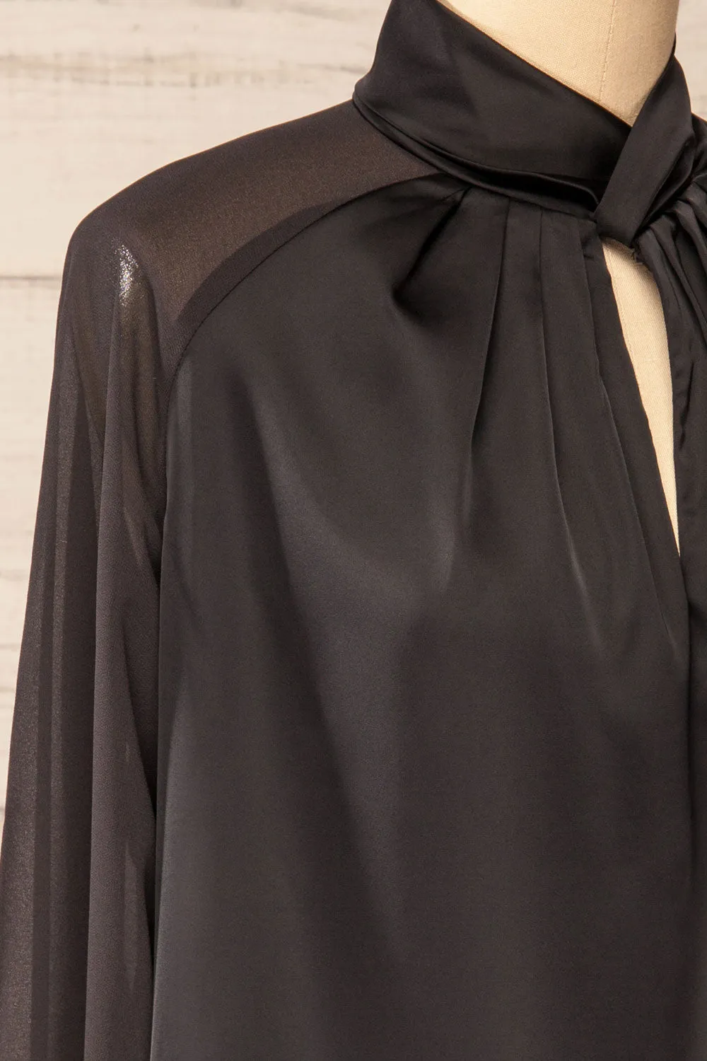 Rumoi Black | Silky Blouse w/ Sheer Sleeves