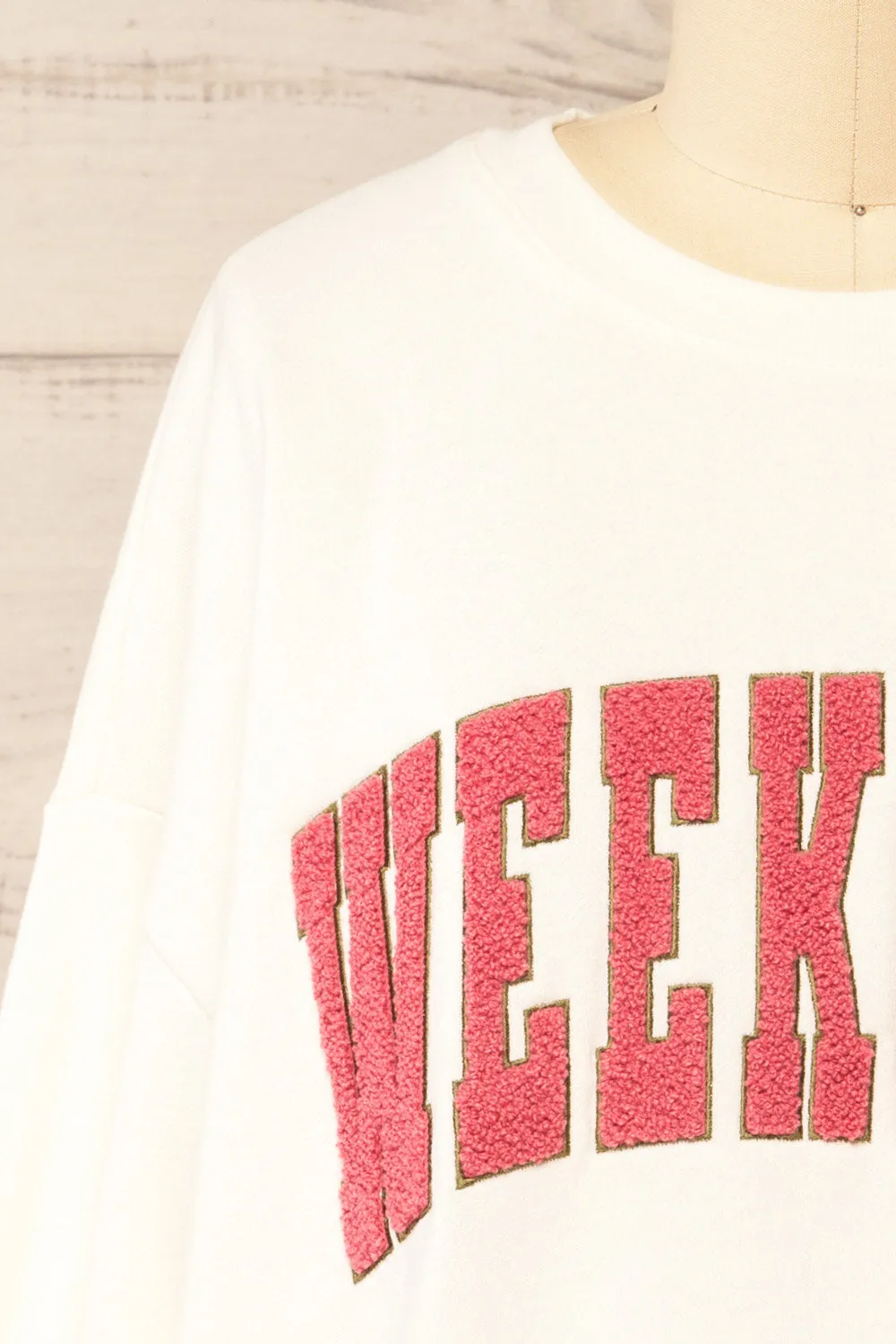 Rusca | Oversized "Weekends" Sweatshirt