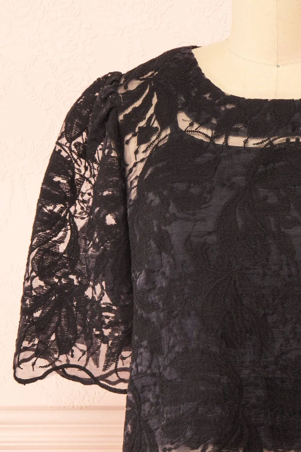 Selah Black | Lace Top w/ Cropped Camisole