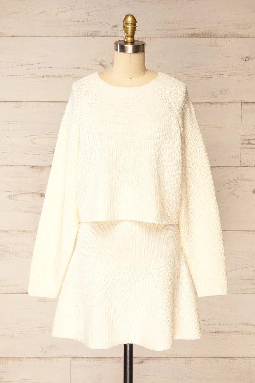 Set Viga | Ivory Knitted Sweater & Skirt