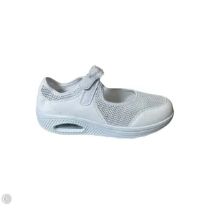 Shoes Athletic By Cmc In White, Size: 10