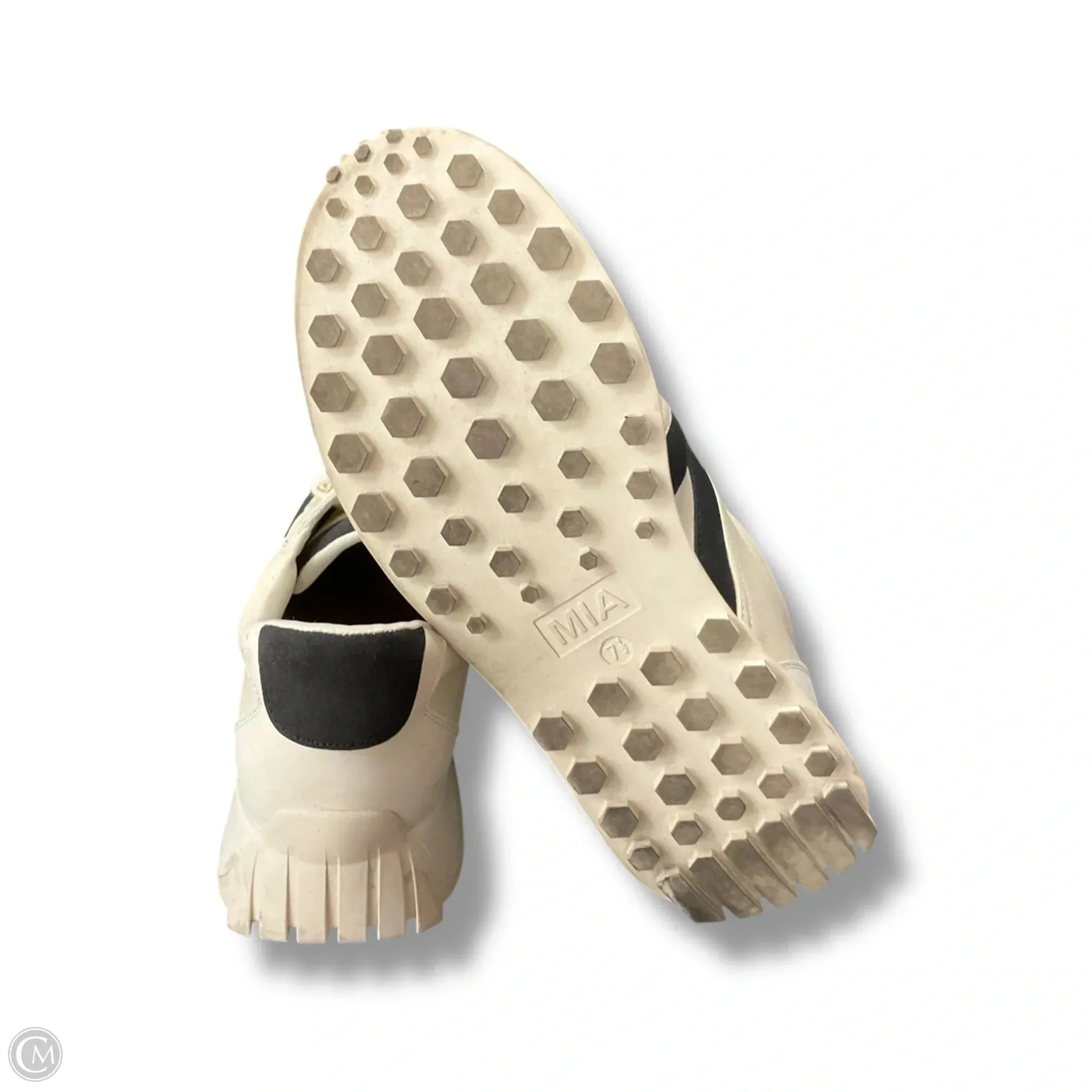Shoes Athletic By Mia In White, Size: 7.5