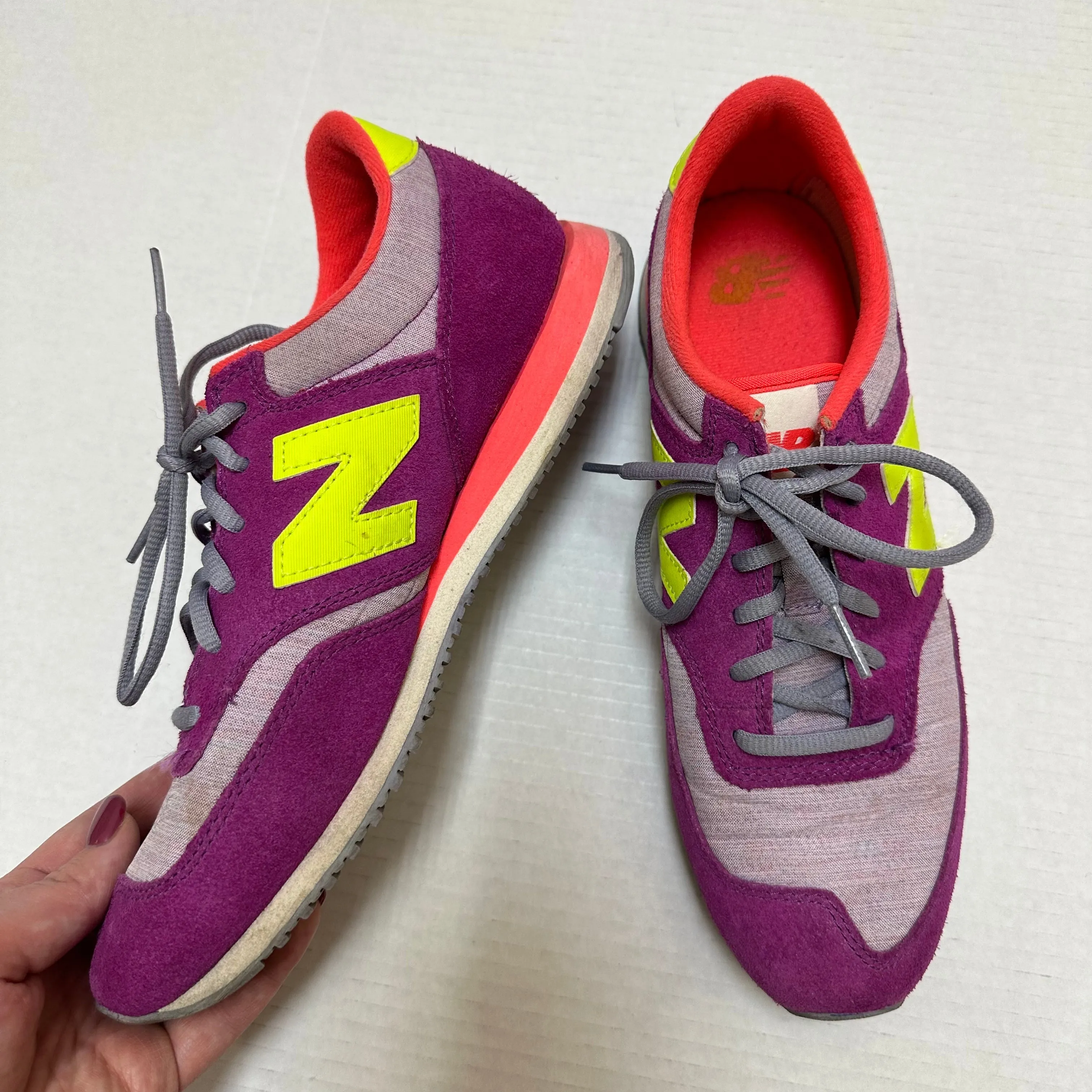 Shoes Athletic By New Balance  Size: 9.5