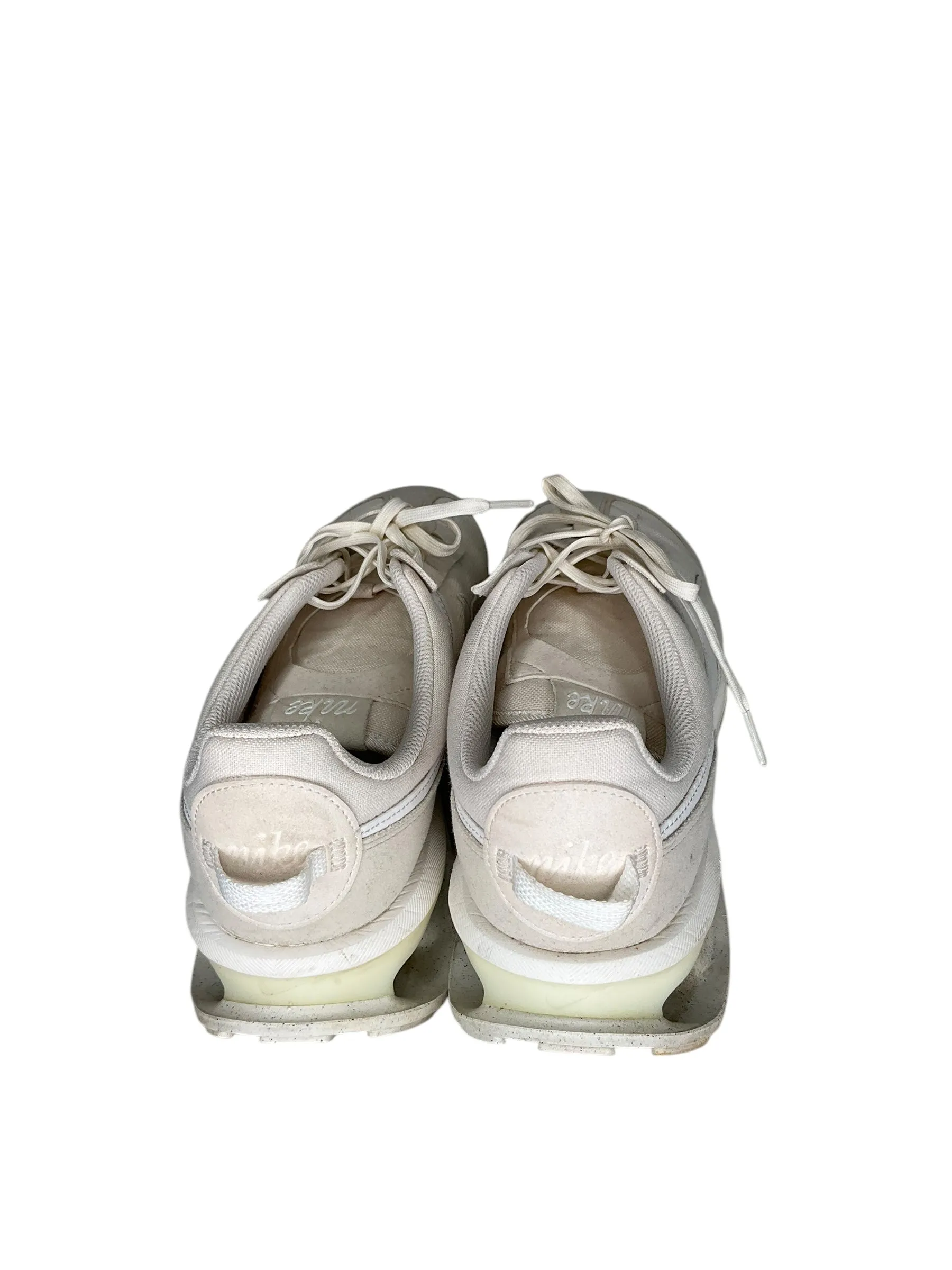 Shoes Athletic By Nike In Cream, Size: 11.5