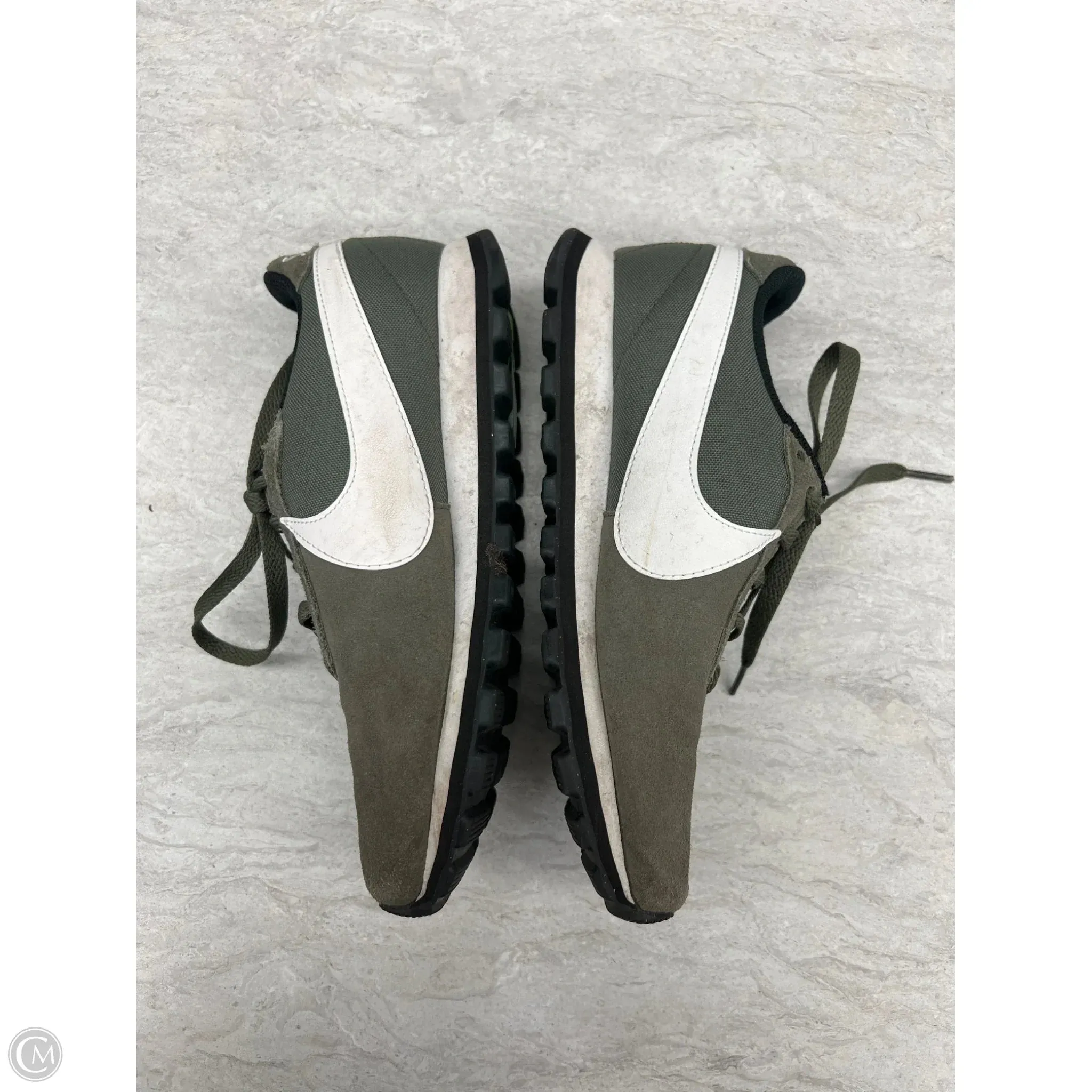 Shoes Athletic By Nike In Green & White, Size: 6.5