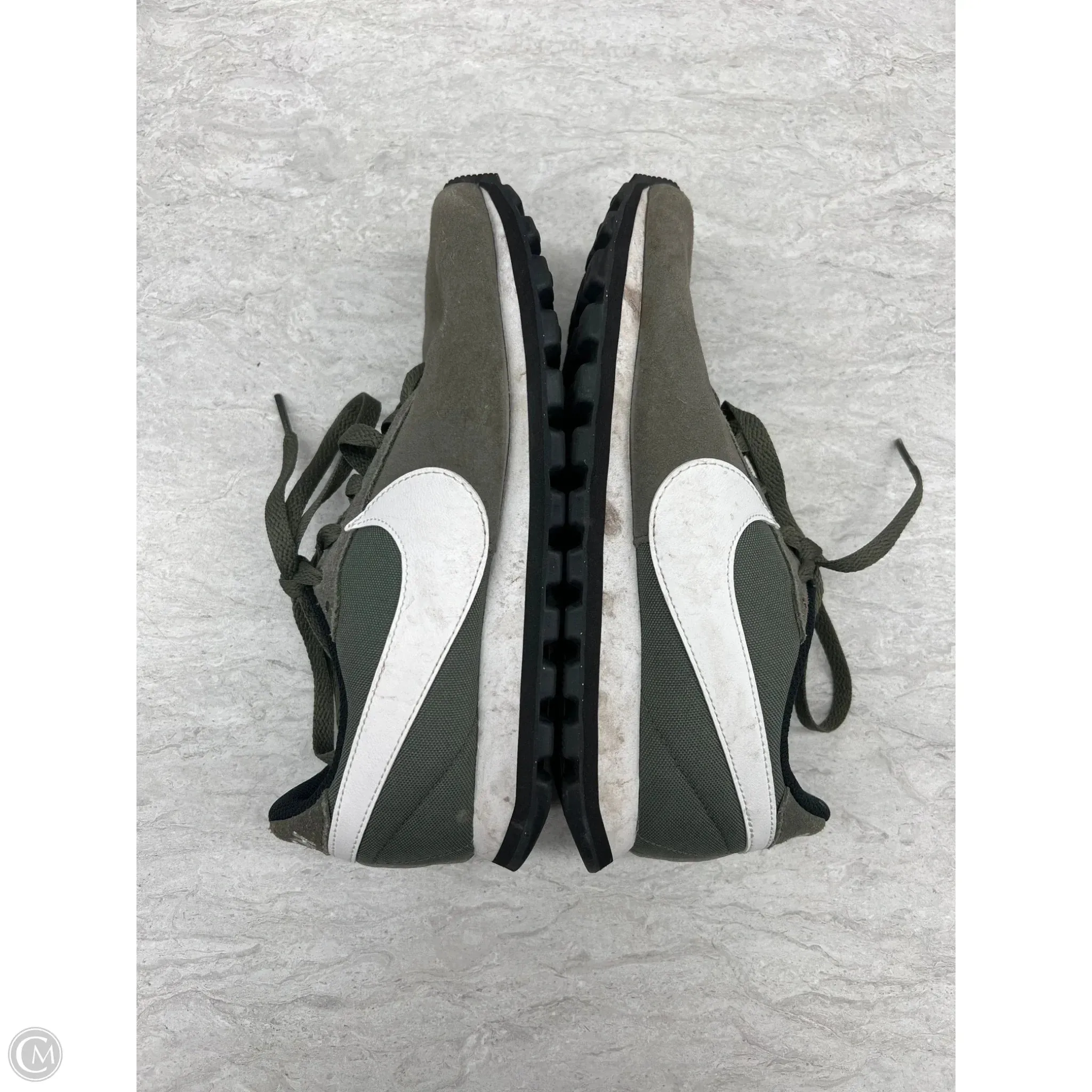 Shoes Athletic By Nike In Green & White, Size: 6.5