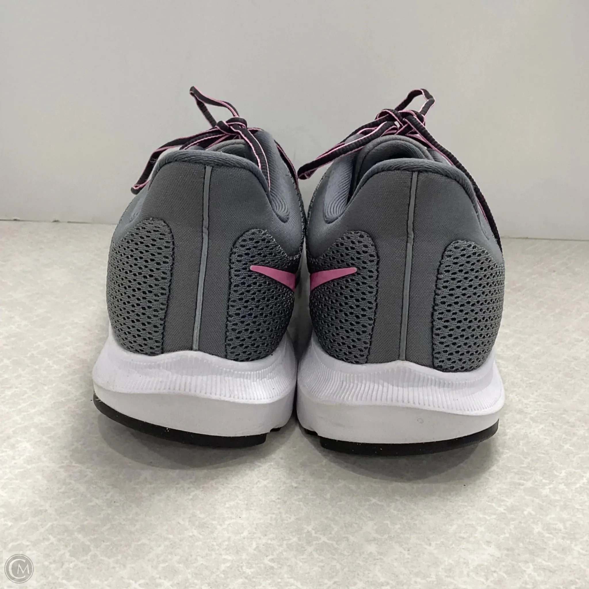 Shoes Athletic By Nike In Grey, Size: 11