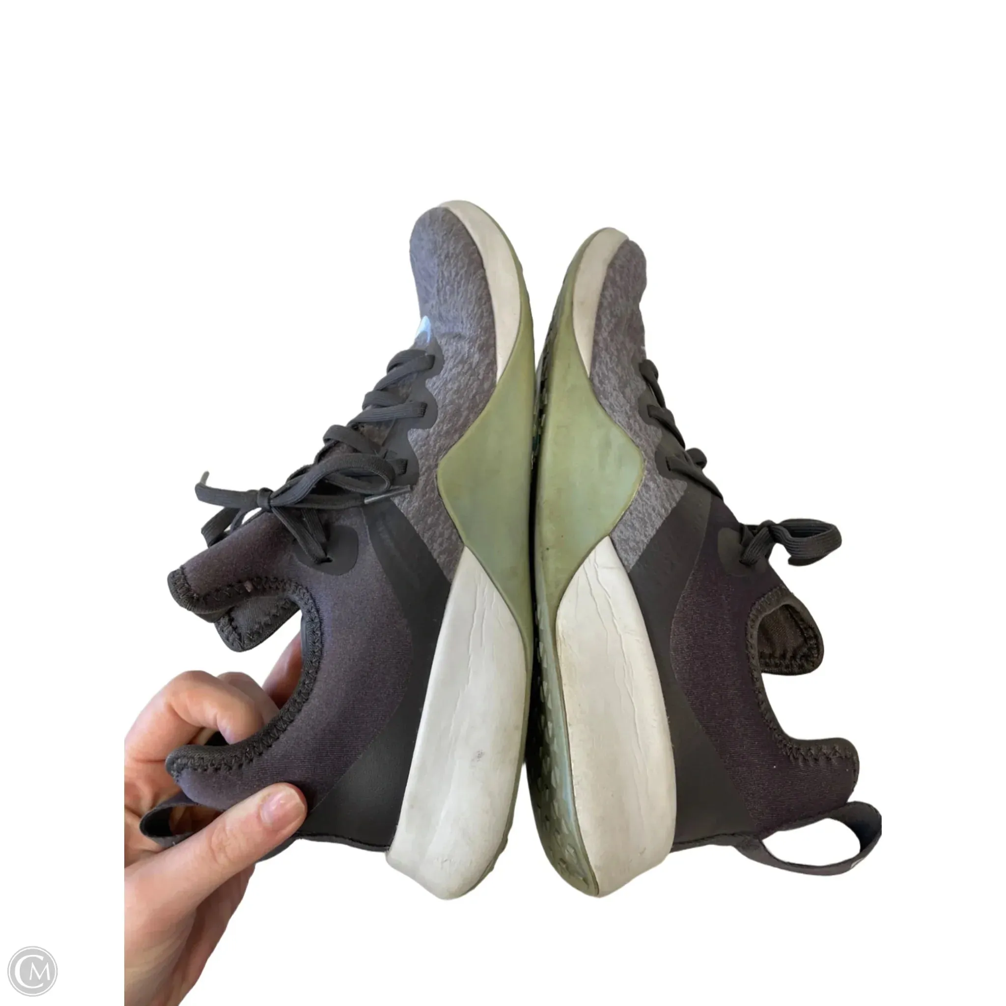 Shoes Athletic By Nike In Grey, Size: 11