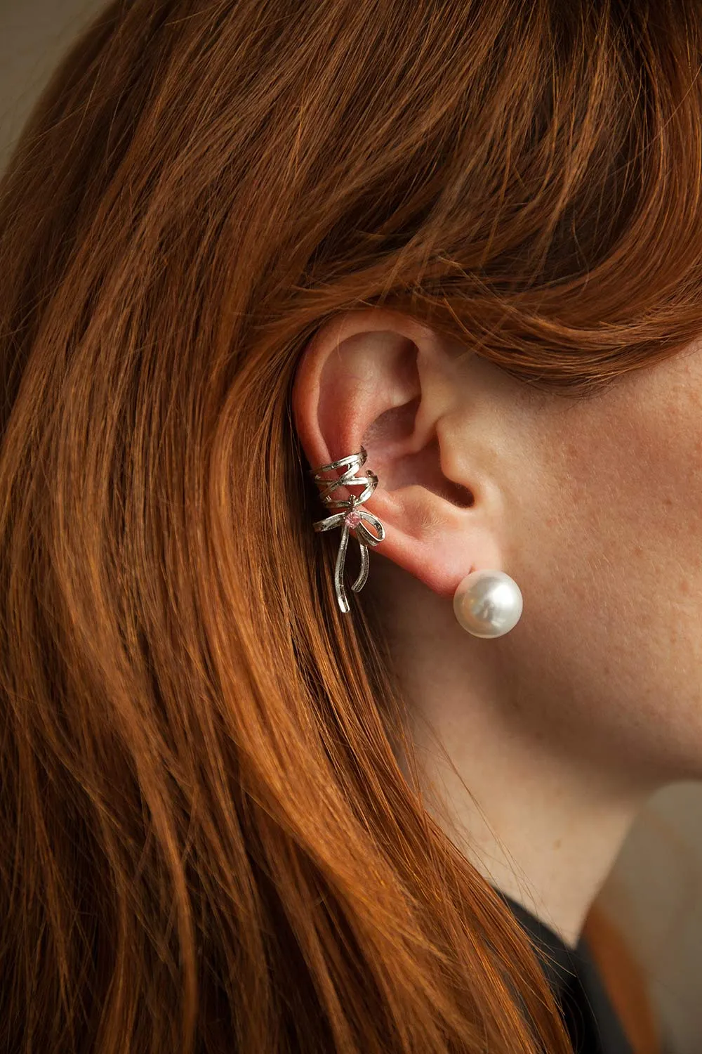 Sulfus | Silver Ear Cuff w/ Bow Charm