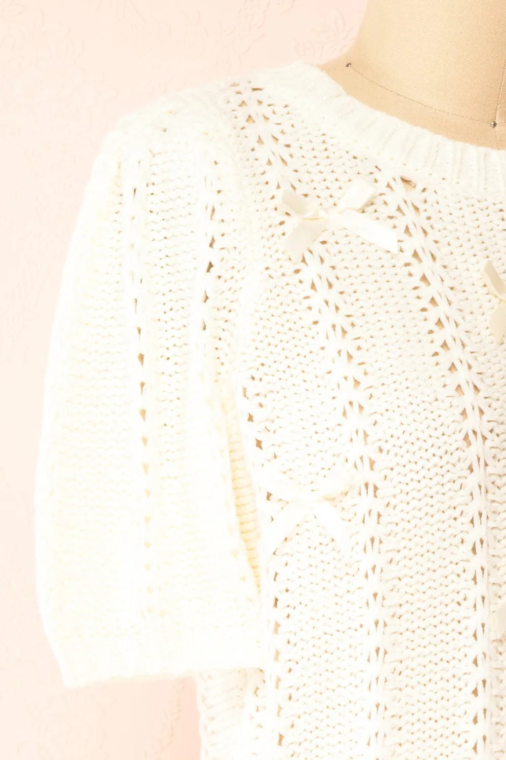 Sully | Cream Knit Shirt w/ Bows