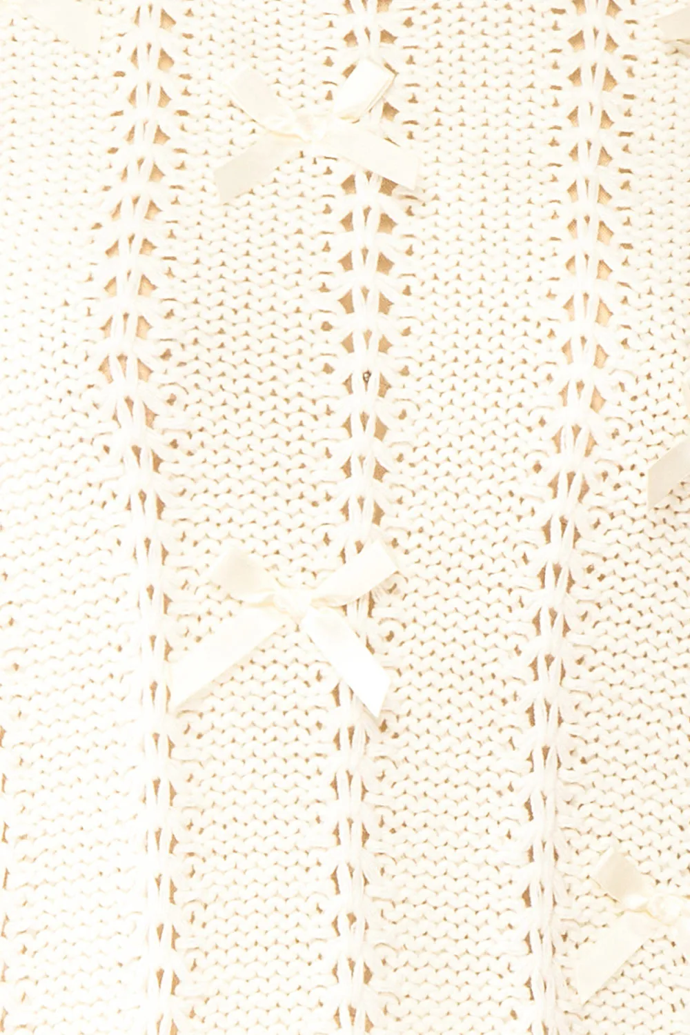 Sully | Cream Knit Shirt w/ Bows
