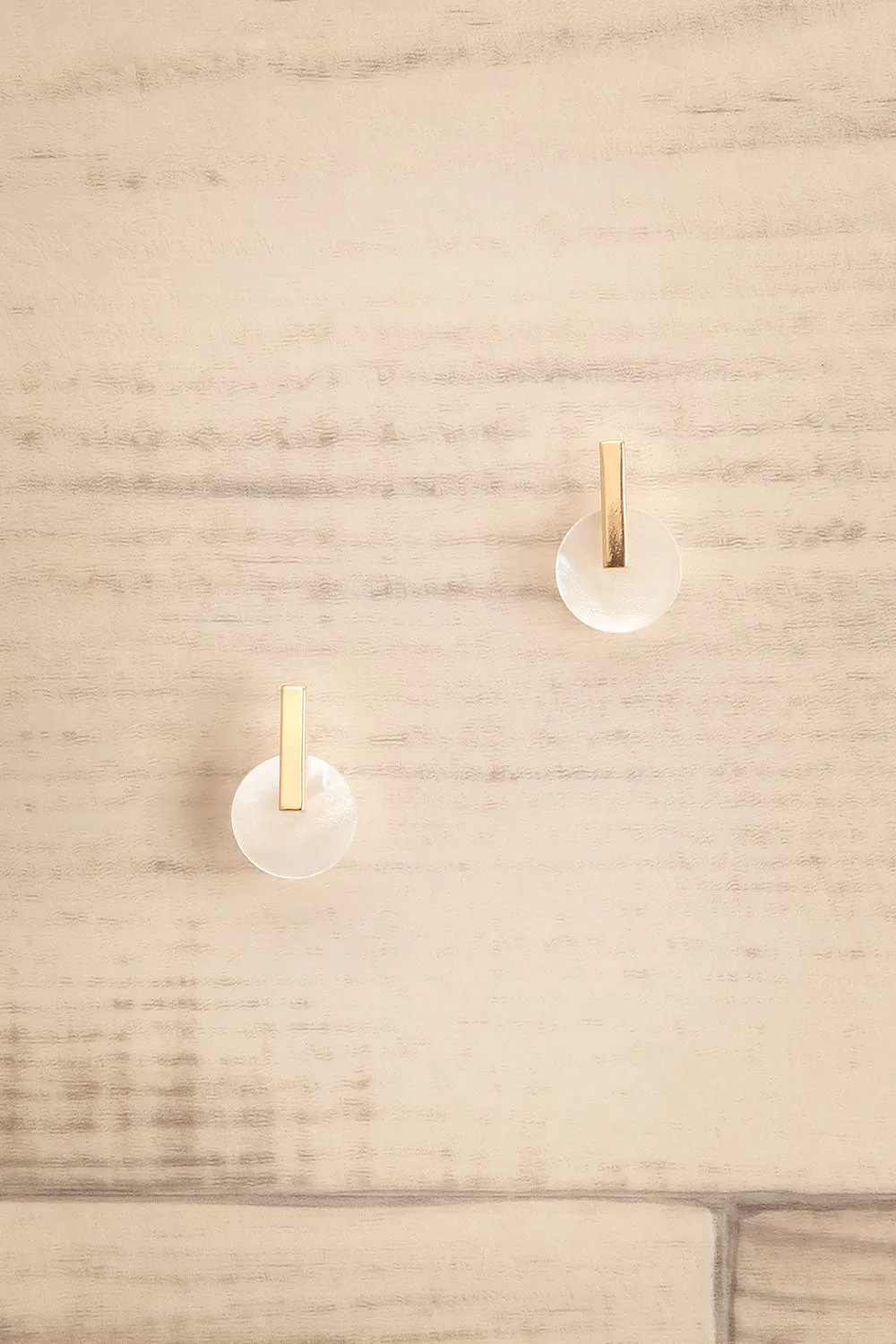 Tenedos Gold | Pendant Earrings