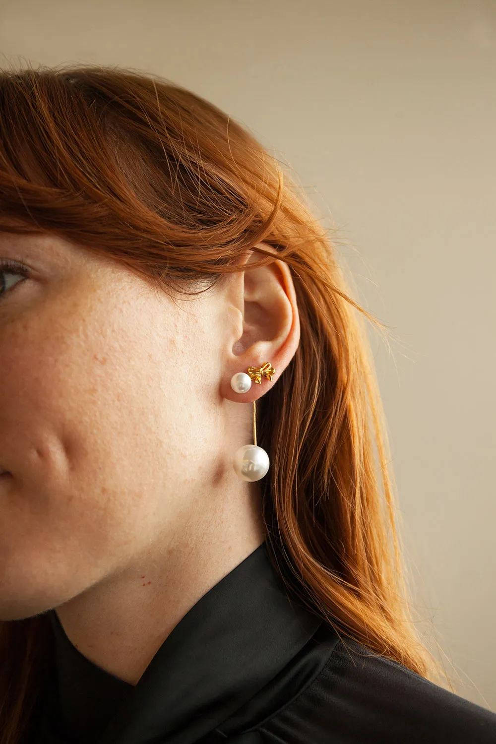 Tiresia Gold | Bow Stud Earrings