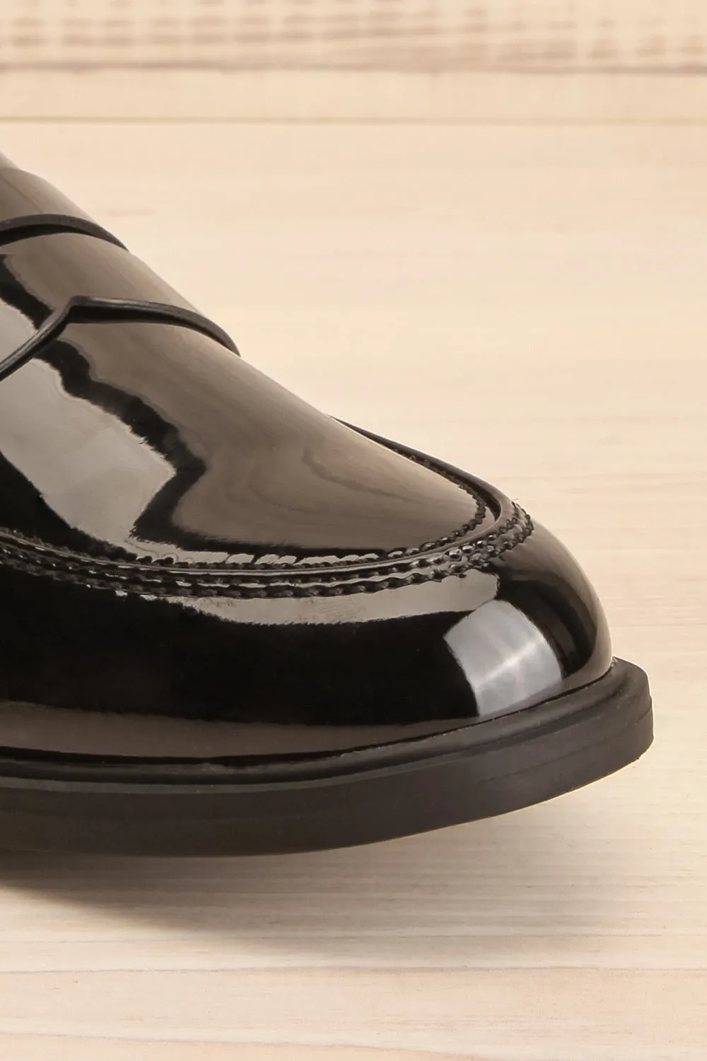 Toro Black Glossy | Loafers