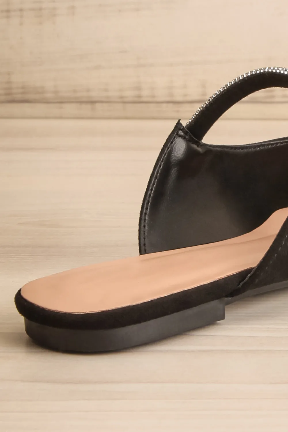 Tralee | Black Mules w/ Pointed Toe